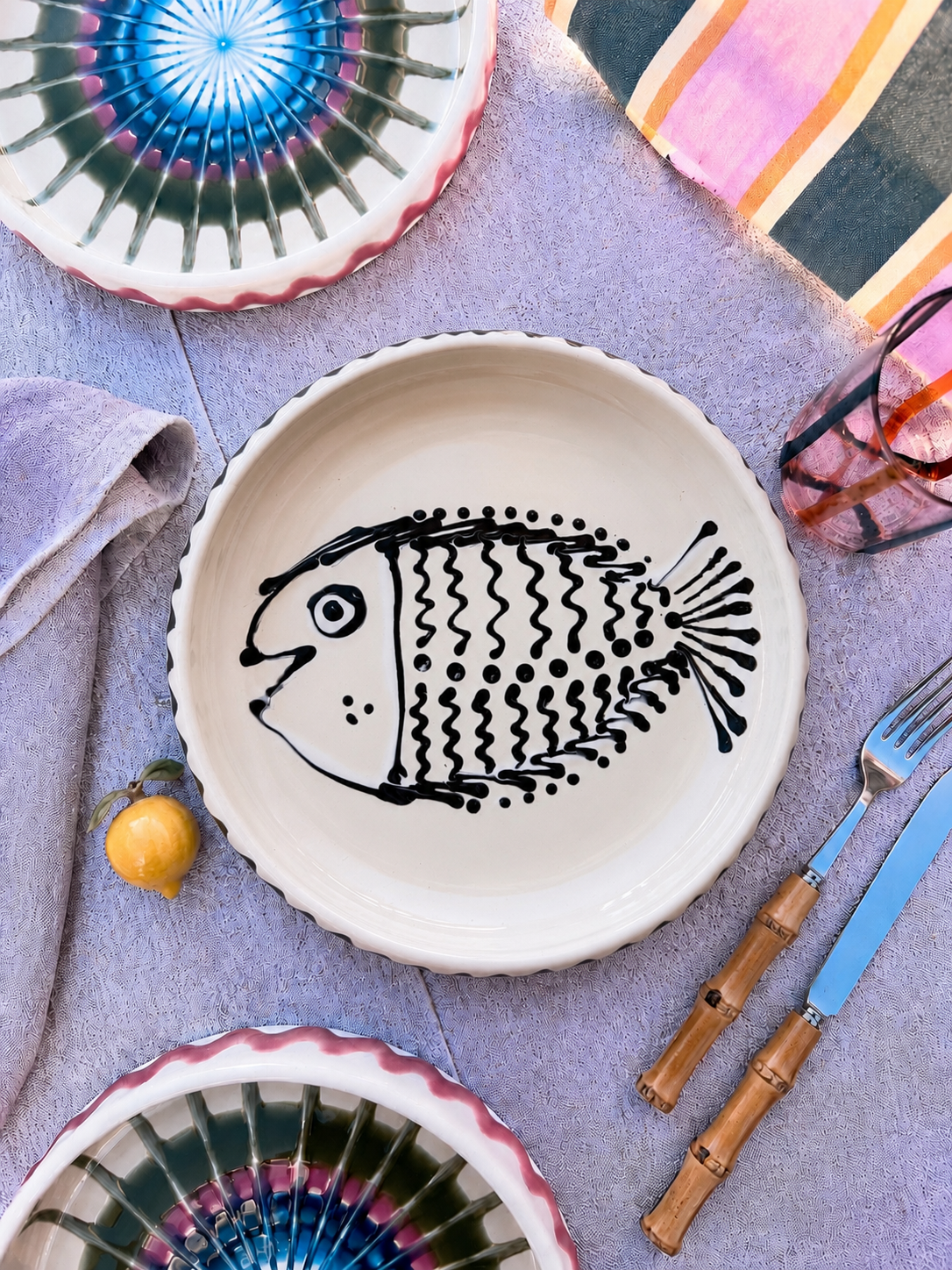Italian Ceramic Pasta Plate 25cm | Handbemaltes Pesce Design "Unikat"
