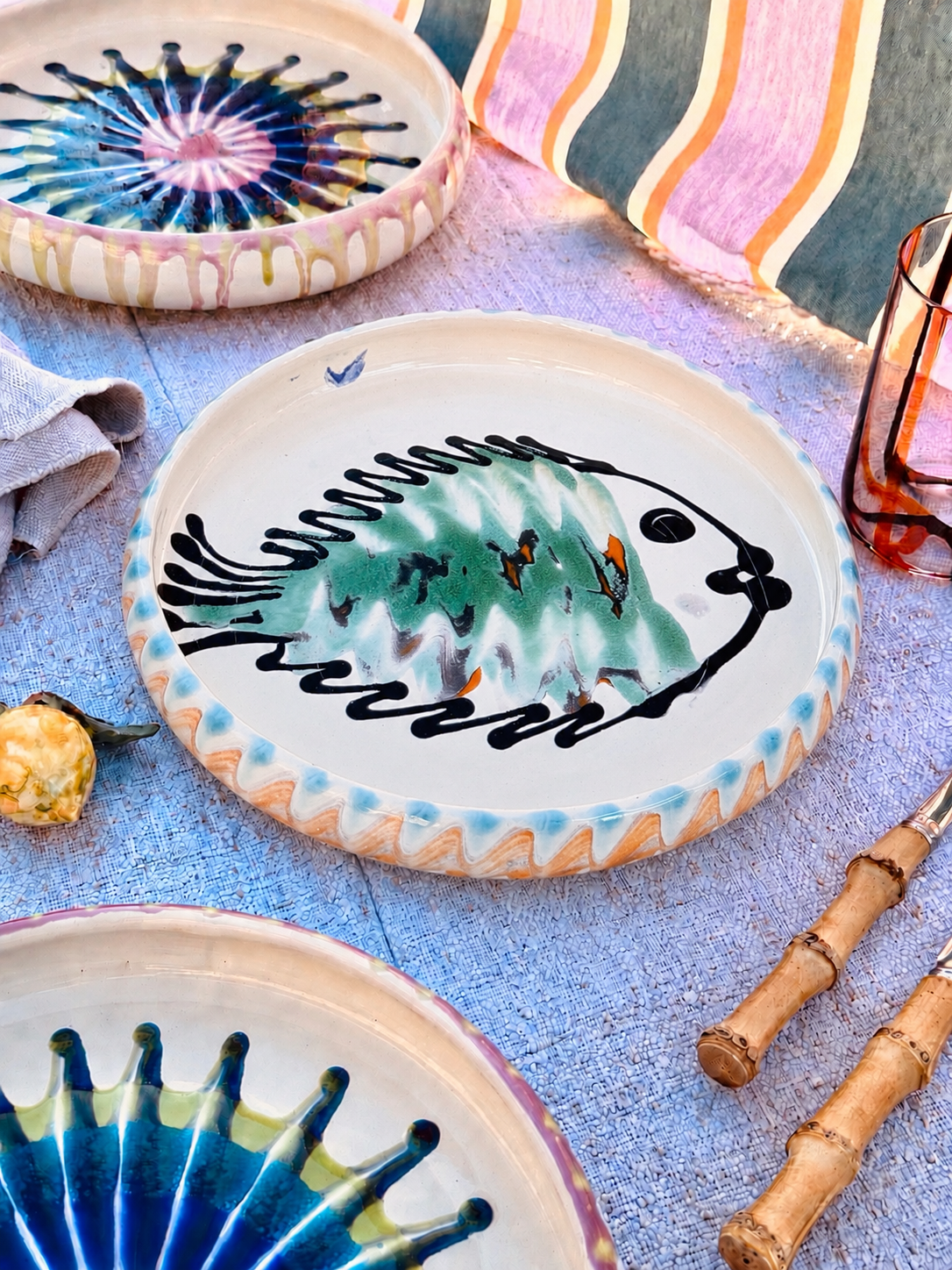 Italian Ceramic Pasta Plate 25cm | Handbemaltes Pesce Design "Unikat"