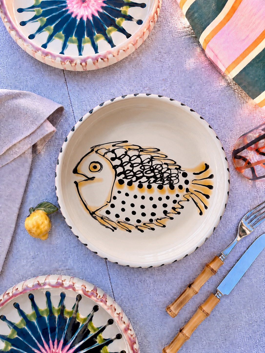 Italian Ceramic Pasta Plate 25cm | Handbemaltes Pesce Design "Unikat"