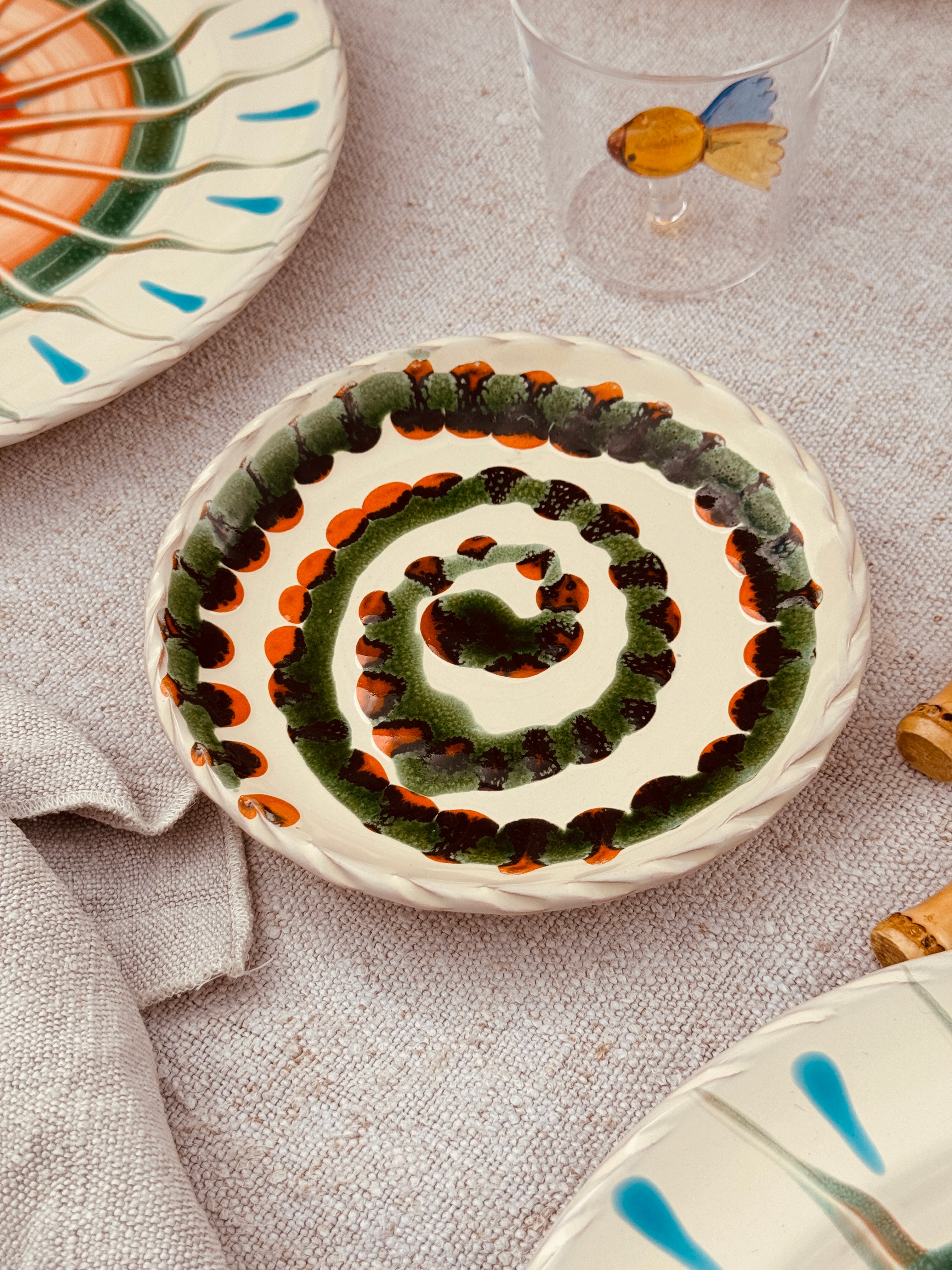 Unique Psychodelic Fruit Plate - 16cm "Opera Unica"