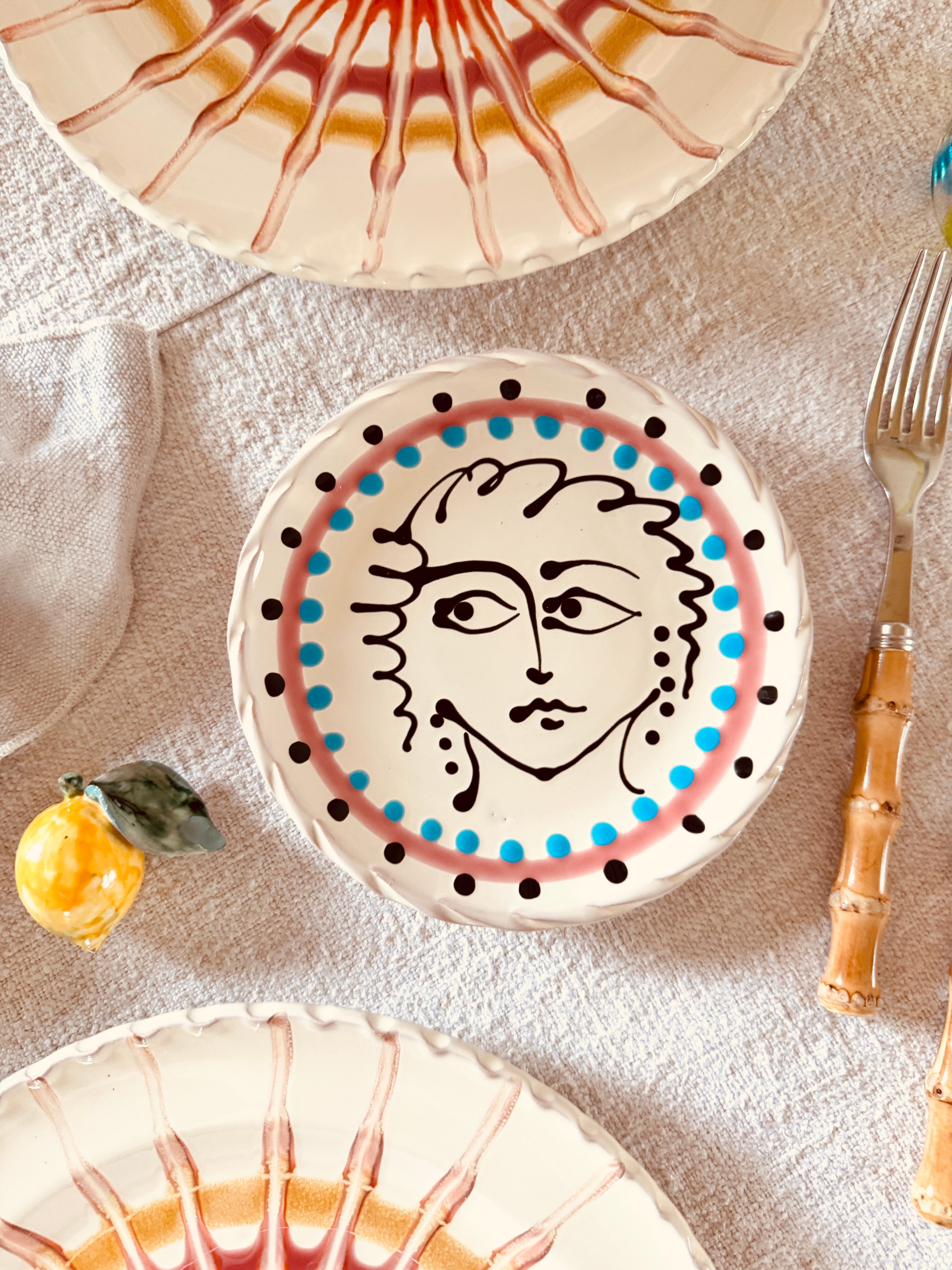 Handgefertigter kleiner Teller 16 cm | Dessert- & Brotteller "La Principessa is back"