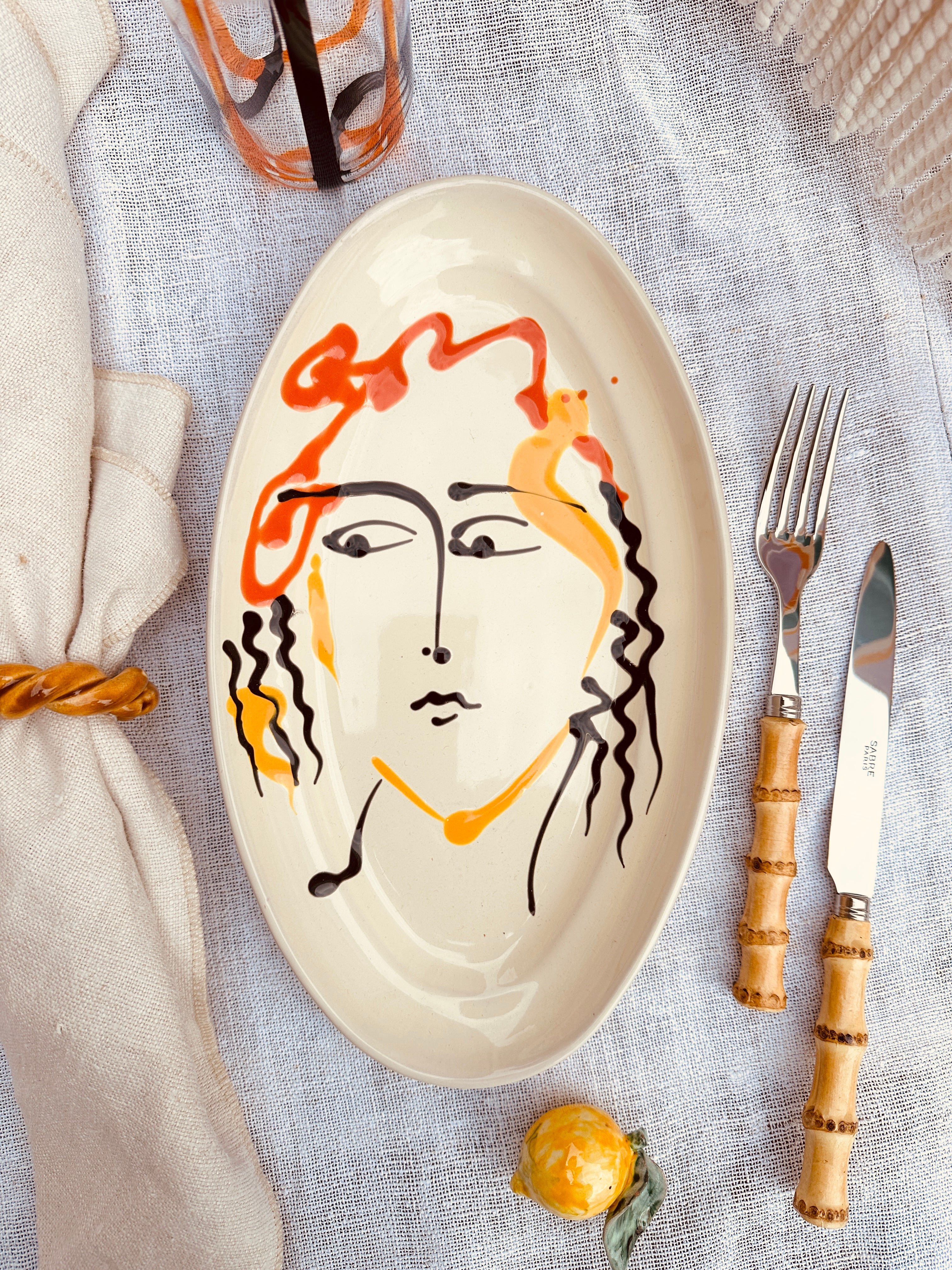 Viso Oval Plate "Picasso l'Amour 2"