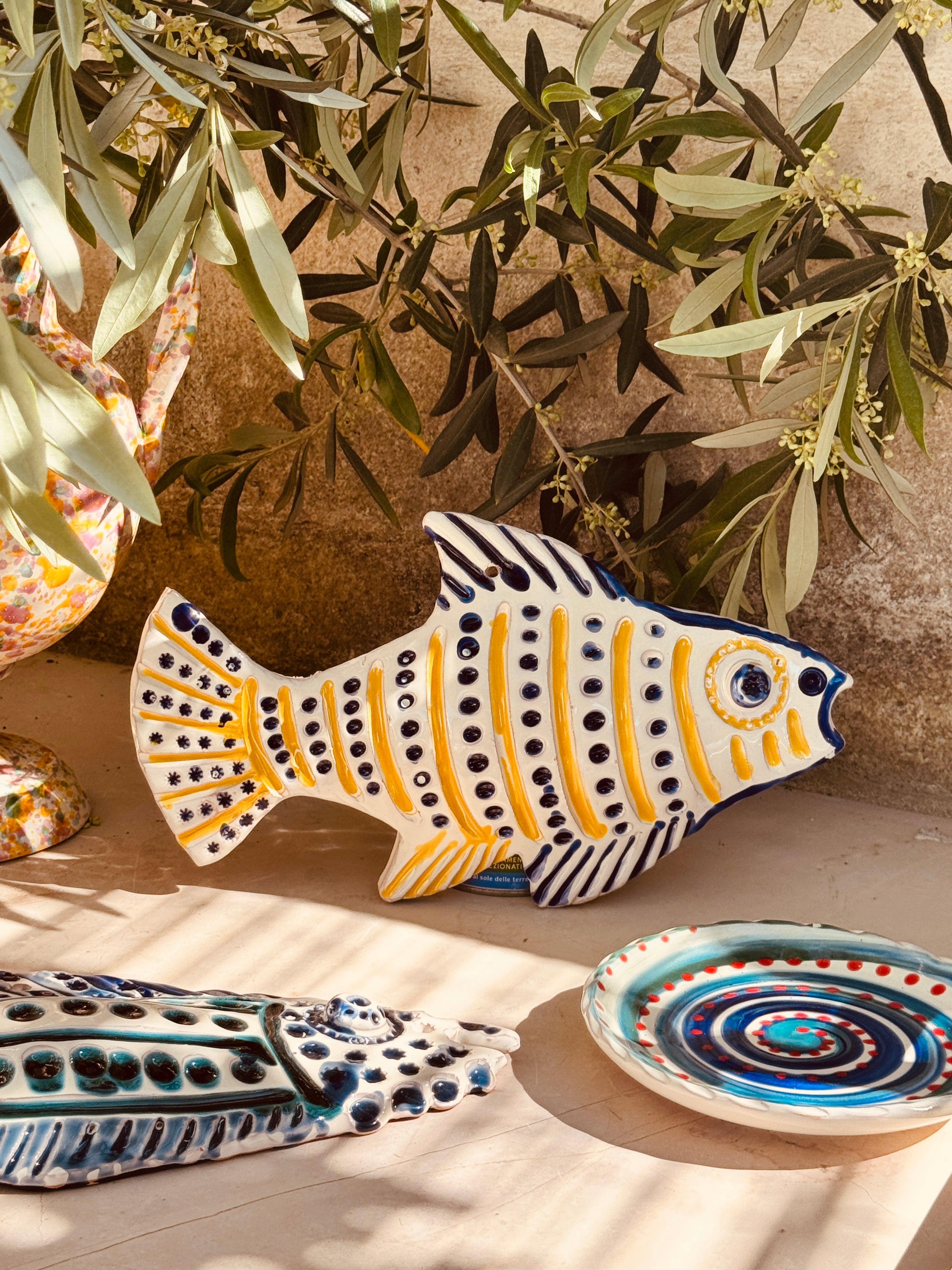 "Mediterranean Muse" Ceramic Deko Fish