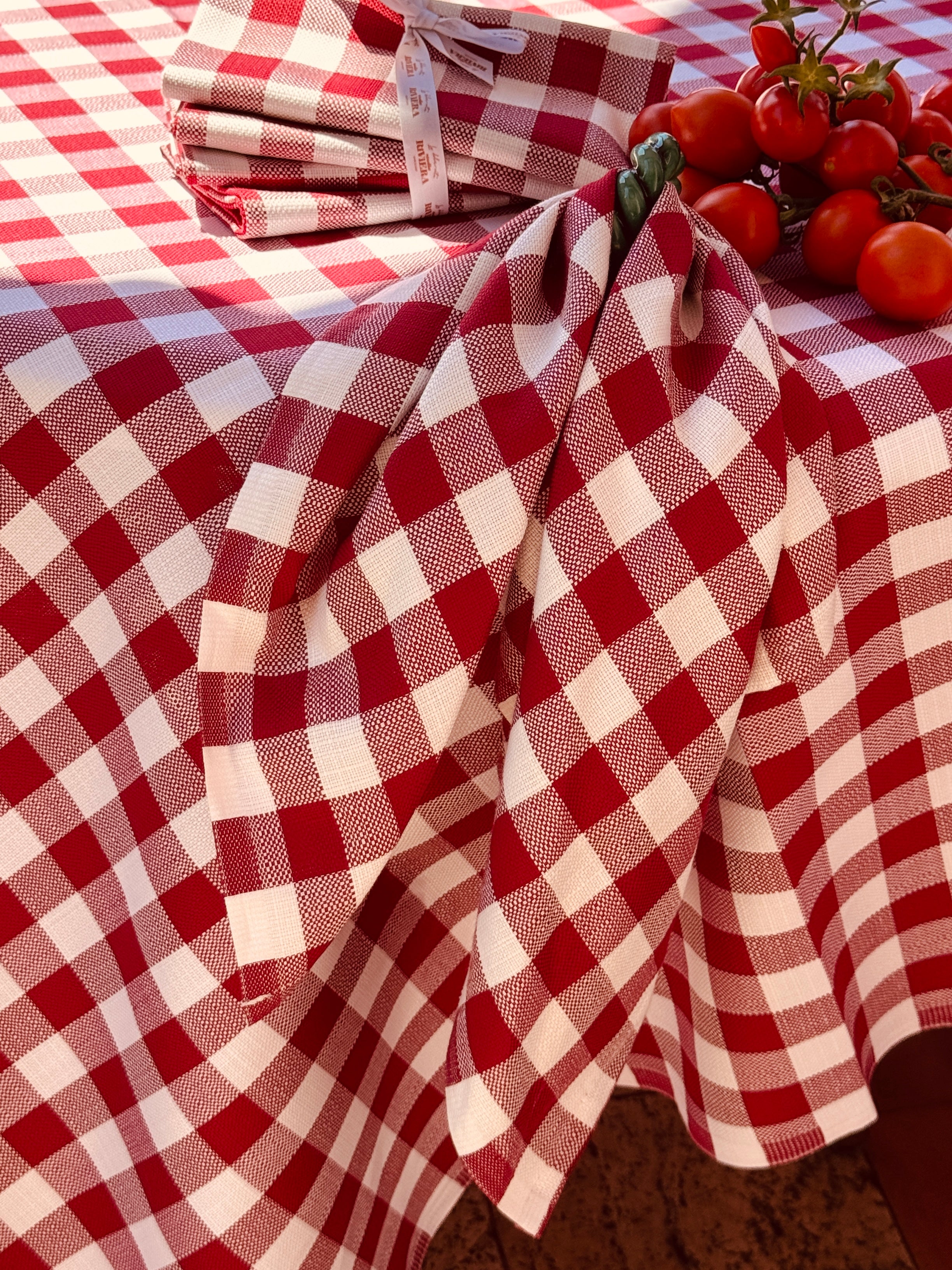 Luxury Italienische Tischdecke 180 × 250 cm | "Trattoria Rosso Amalfi"