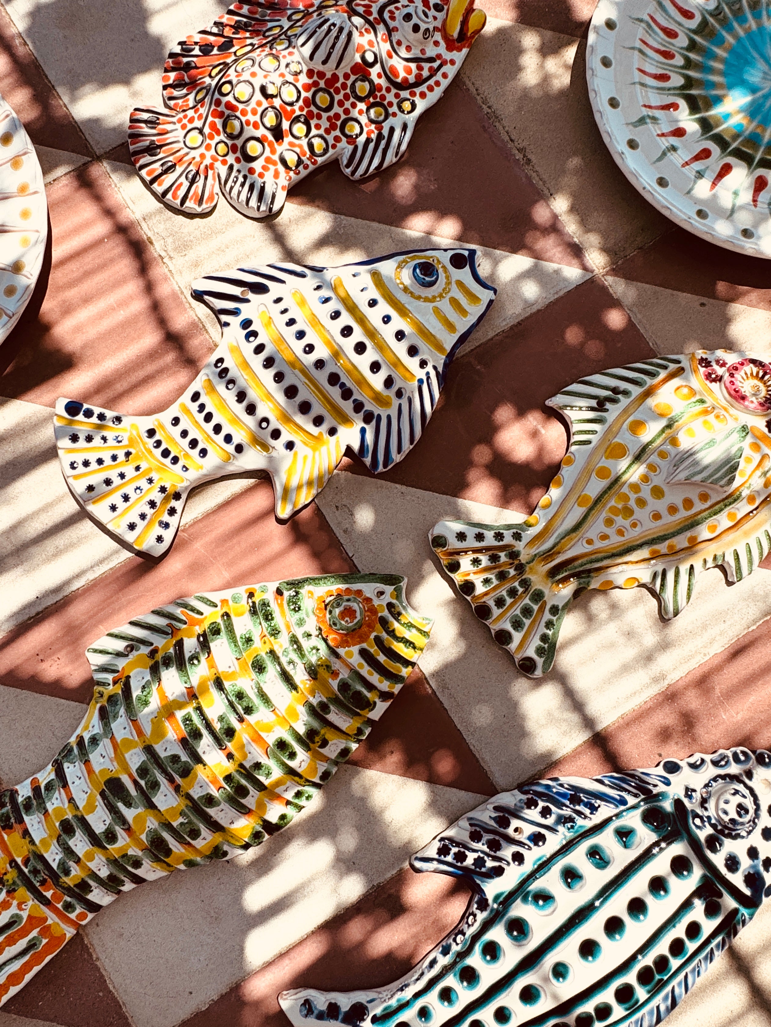 "Mediterranean Muse" Ceramic Deko Fish