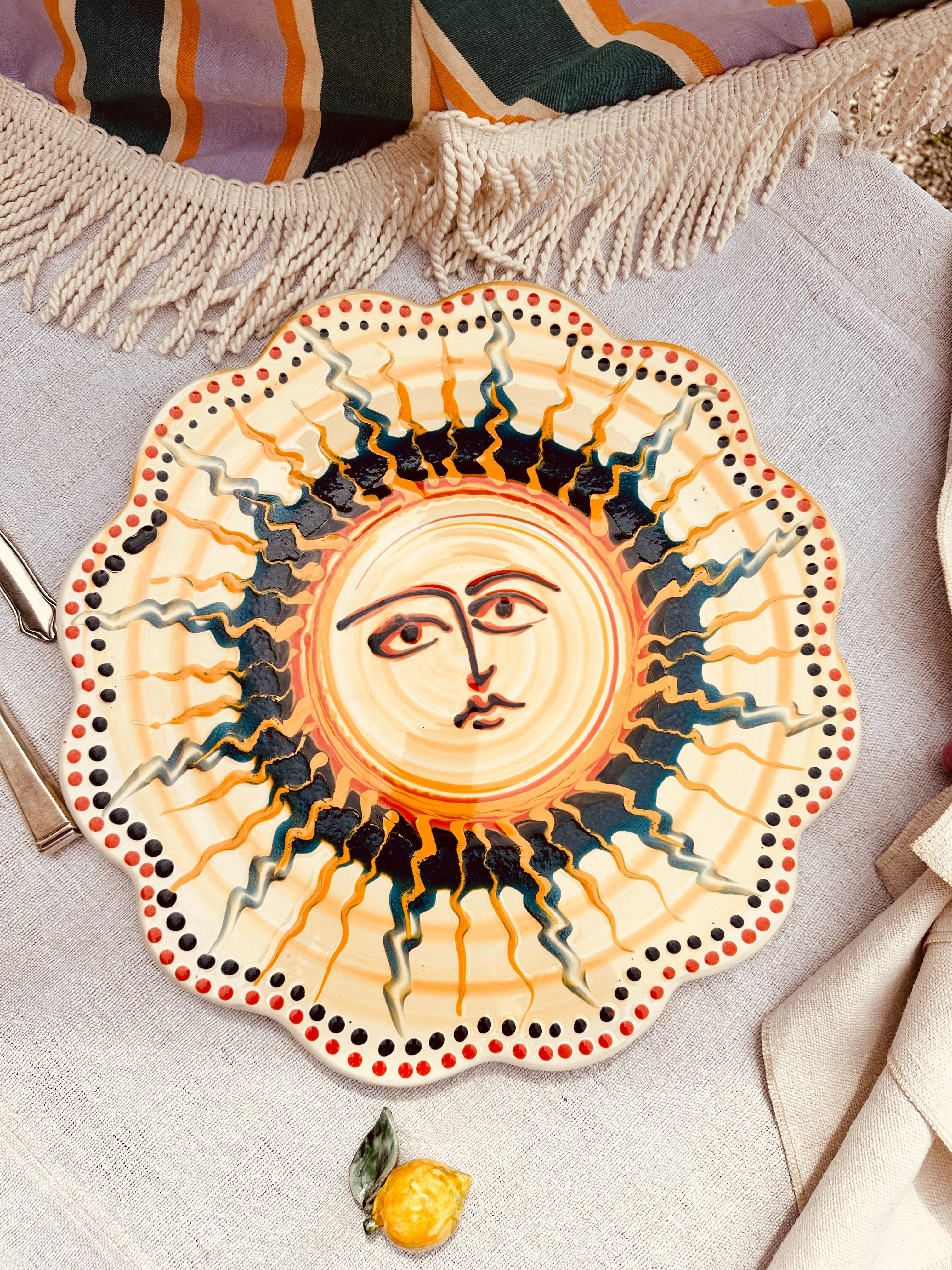 Psychodelic Viso Serving Plate  "Casina Trovanza Sole"