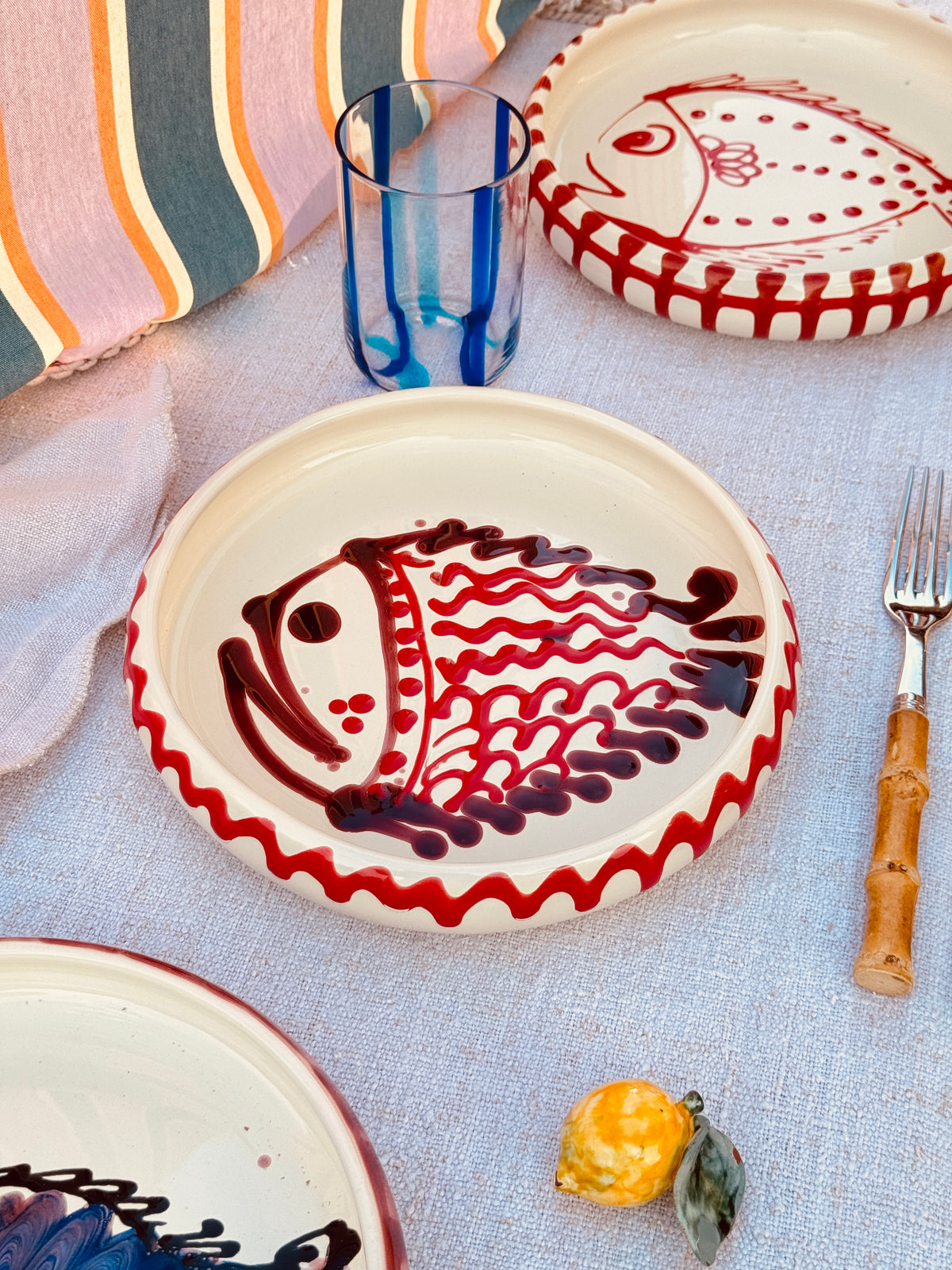 Unikat Italienischer Pastateller 25cm "Crazy Fish" – Handgemacht in Apulien