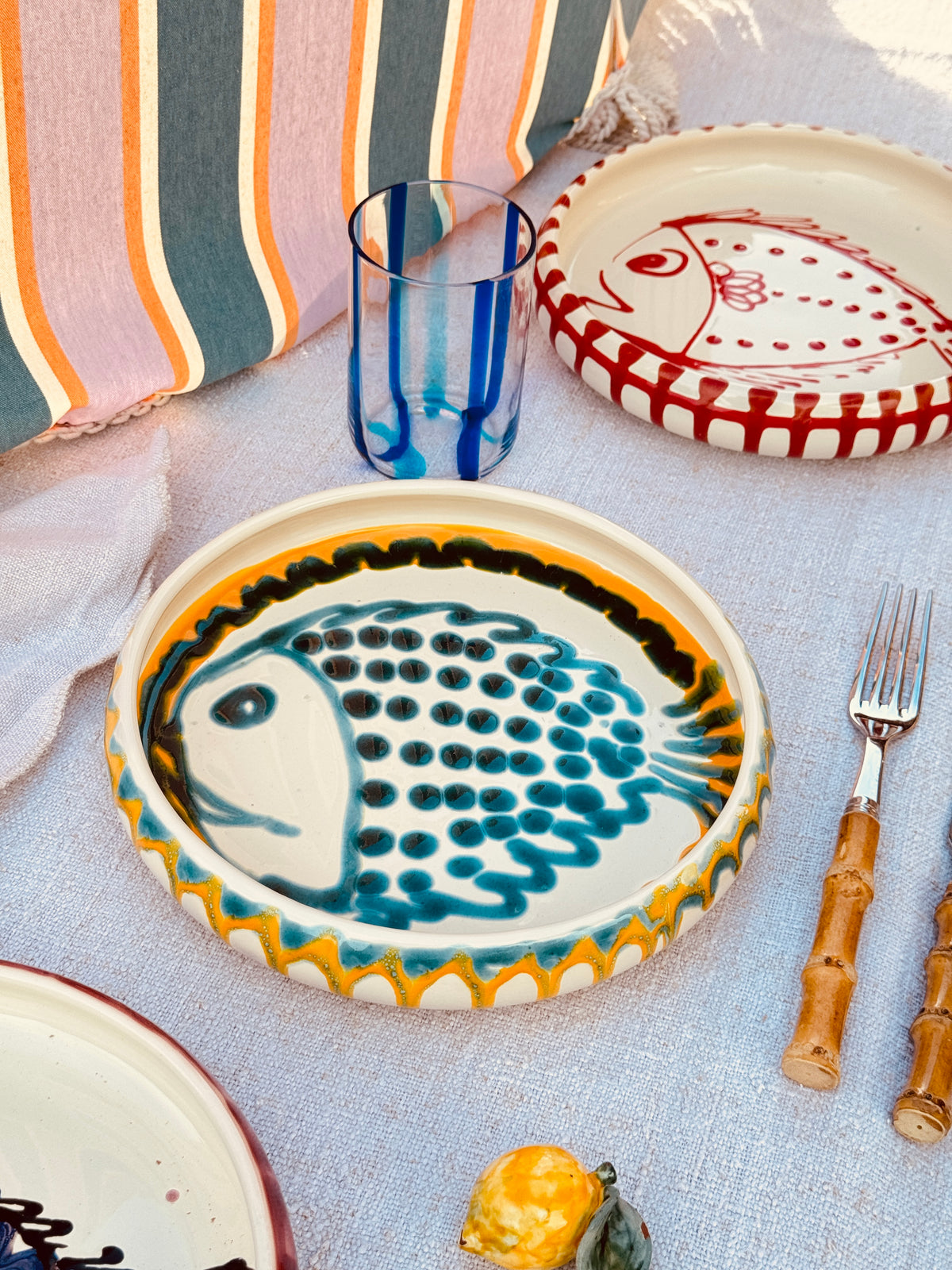 Unique Italian Pasta Plate 25cm "Crazy Fish" – Handmade in Puglia