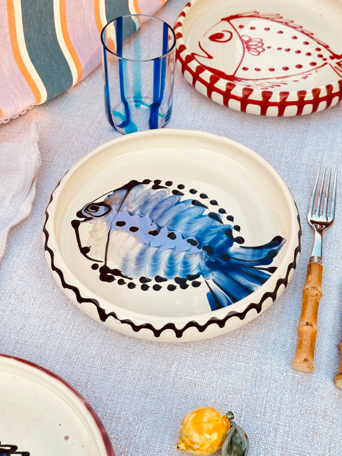 Unikat Italienischer Pastateller 25cm "Crazy Fish" – Handgemacht in Apulien