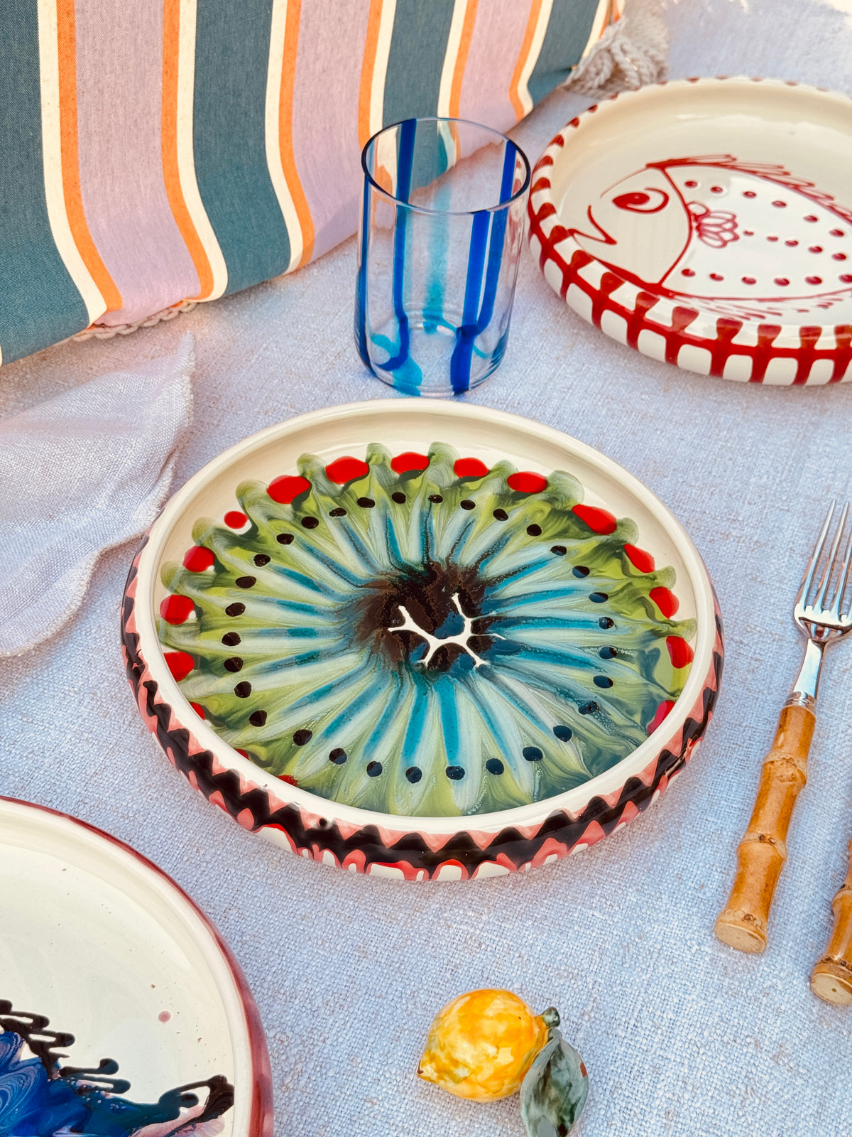 Italian Ceramic Pasta Plate 25cm | Handbemaltes Psychodelic Design UNIKAT