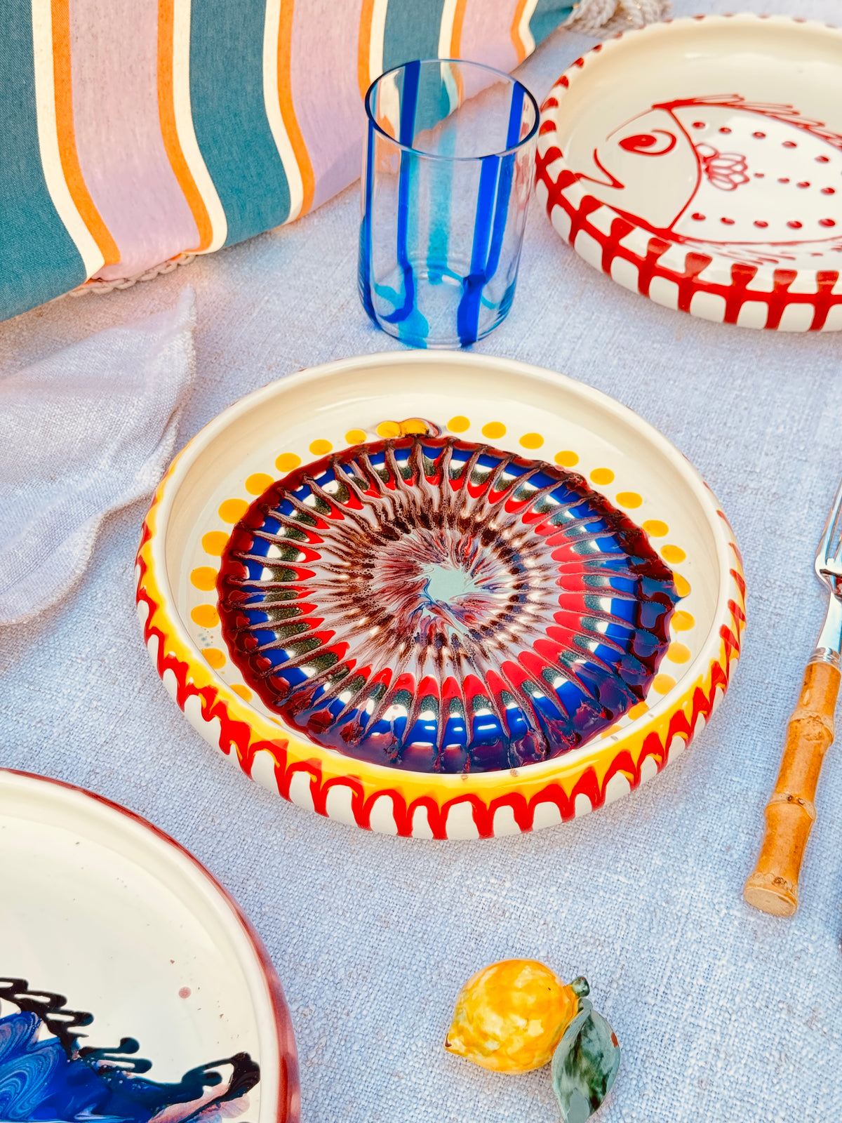 Italian Ceramic Pasta Plate 25cm | Handbemaltes Psychodelic Design UNIKAT