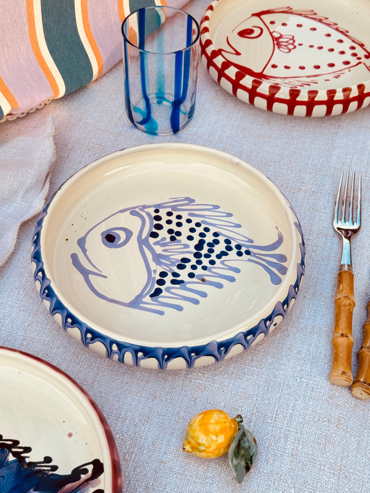 Unikat Italienischer Pastateller 25cm "Crazy Fish" – Handgemacht in Apulien