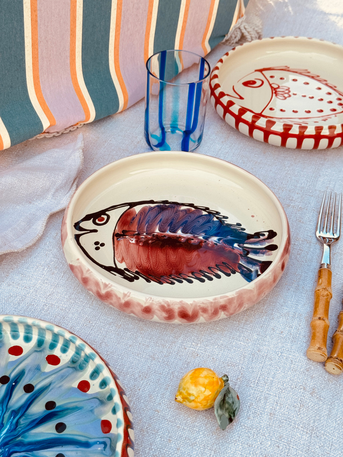 Unique Italian Pasta Plate 25cm "Crazy Fish" – Handmade in Puglia