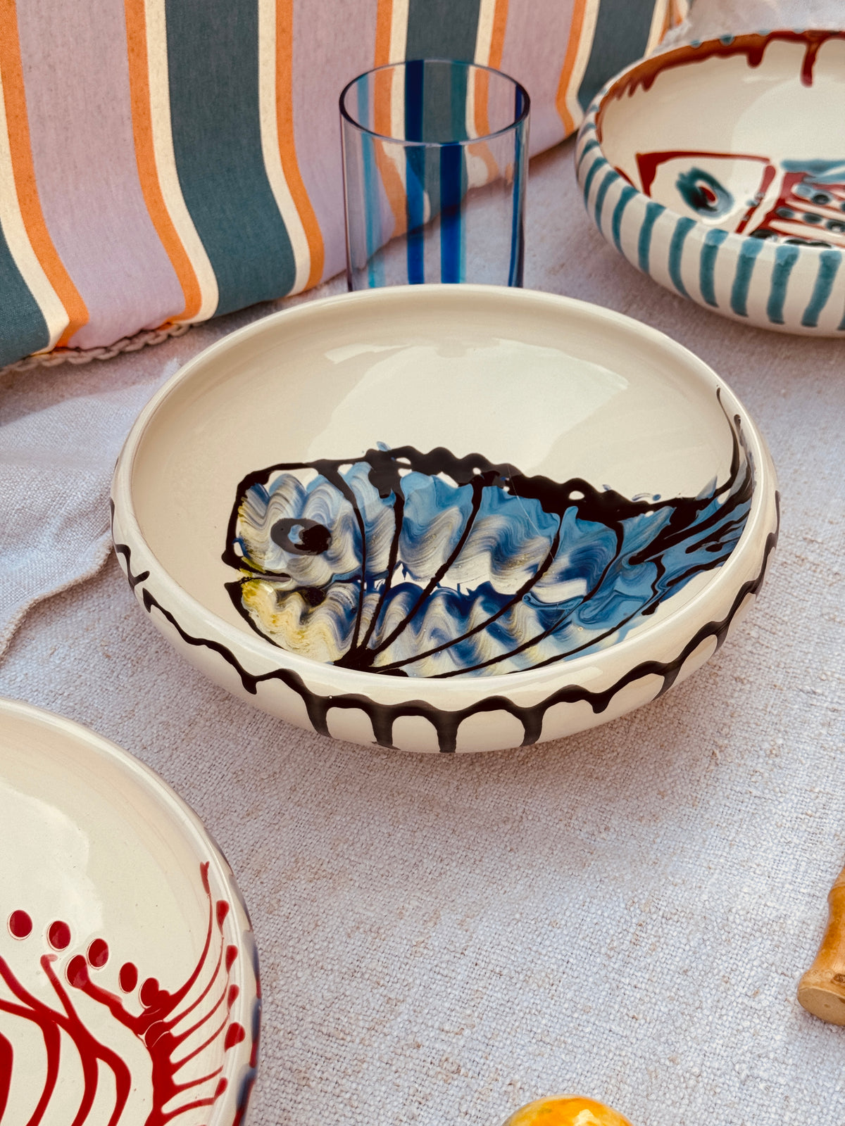 Handgefertigte Keramik Bowl 21 cm „Bordo Tornito“ Pesce - Unikat aus Italien