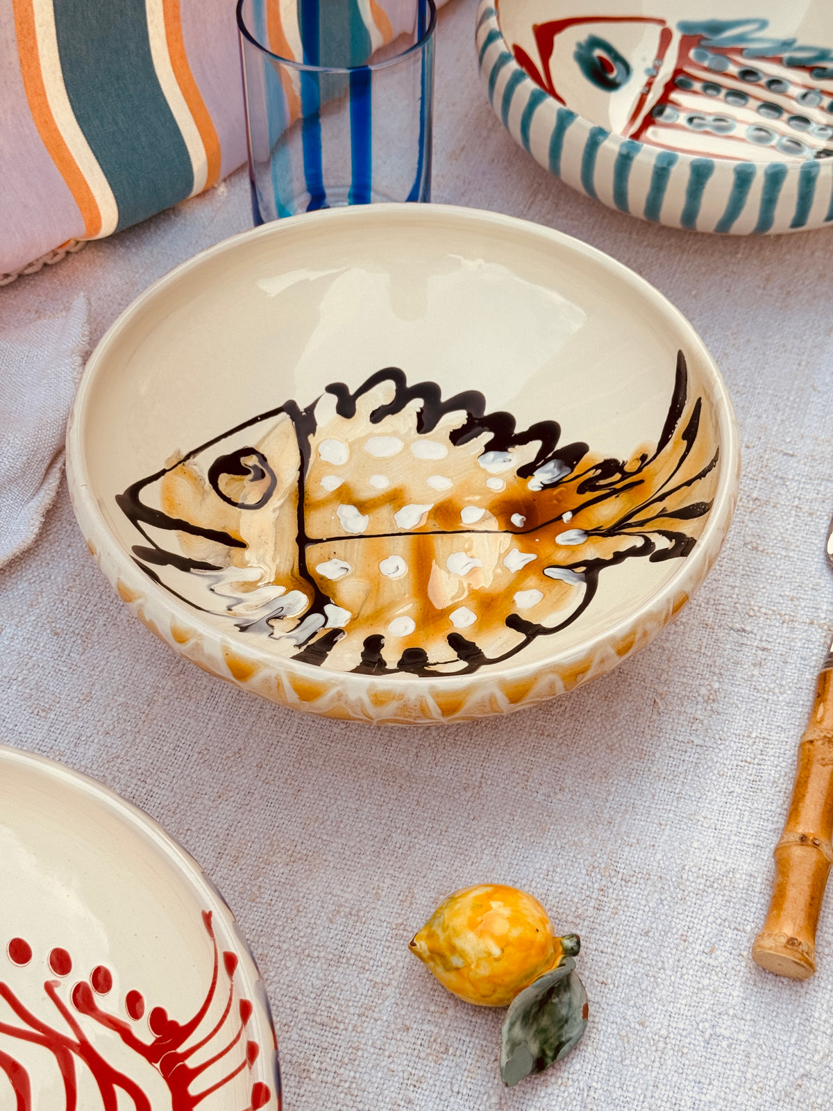 Handmade Ceramic Bowl 21 cm “Pesce Bordo Tornito” - Unique Piece from Italy