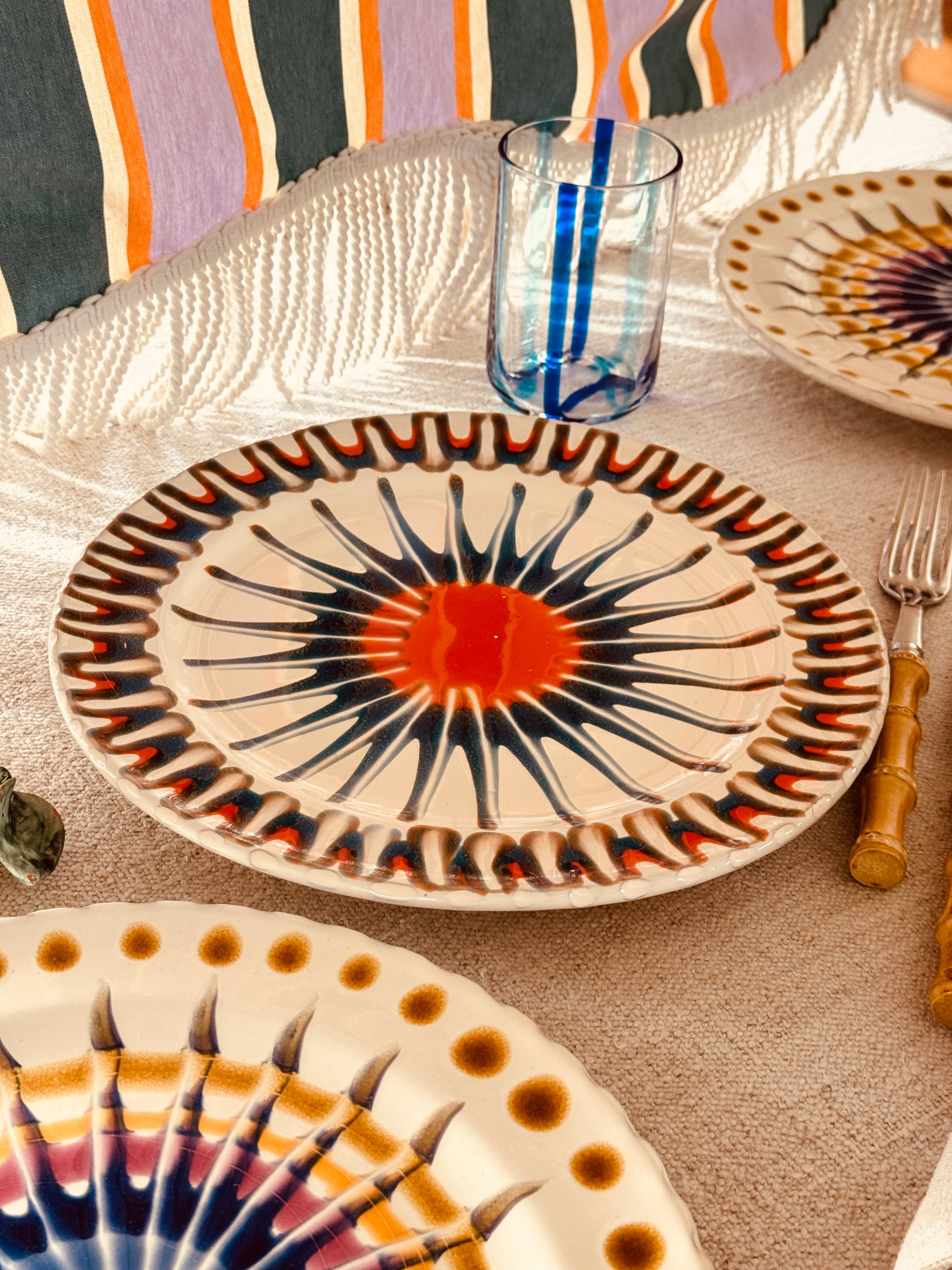 Psychodelic Speiseteller - 27cm "Grand Hotel Riviera 1965"