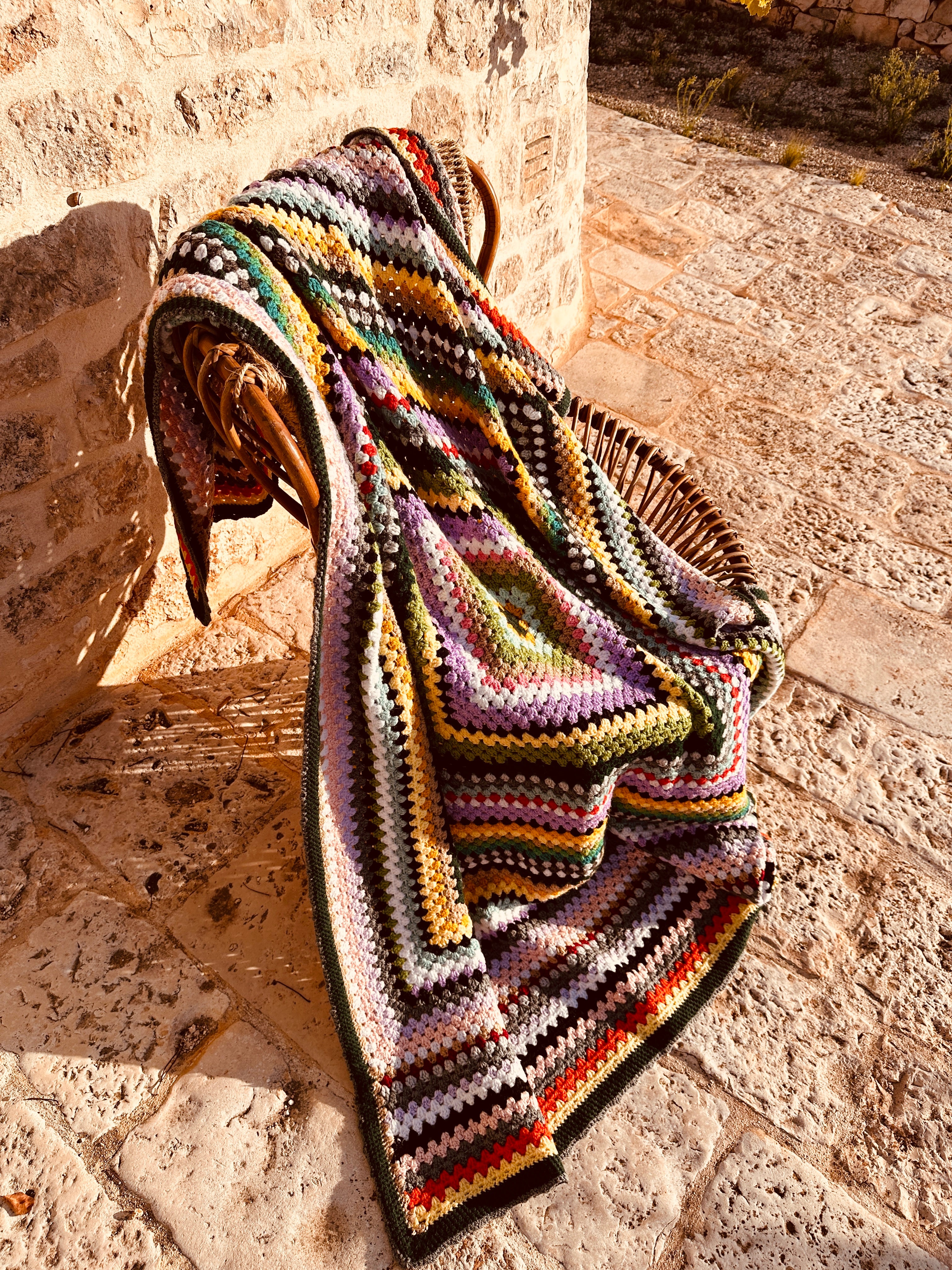 Crochet Blanket "Mrs.Riviera feels warm & cozy"