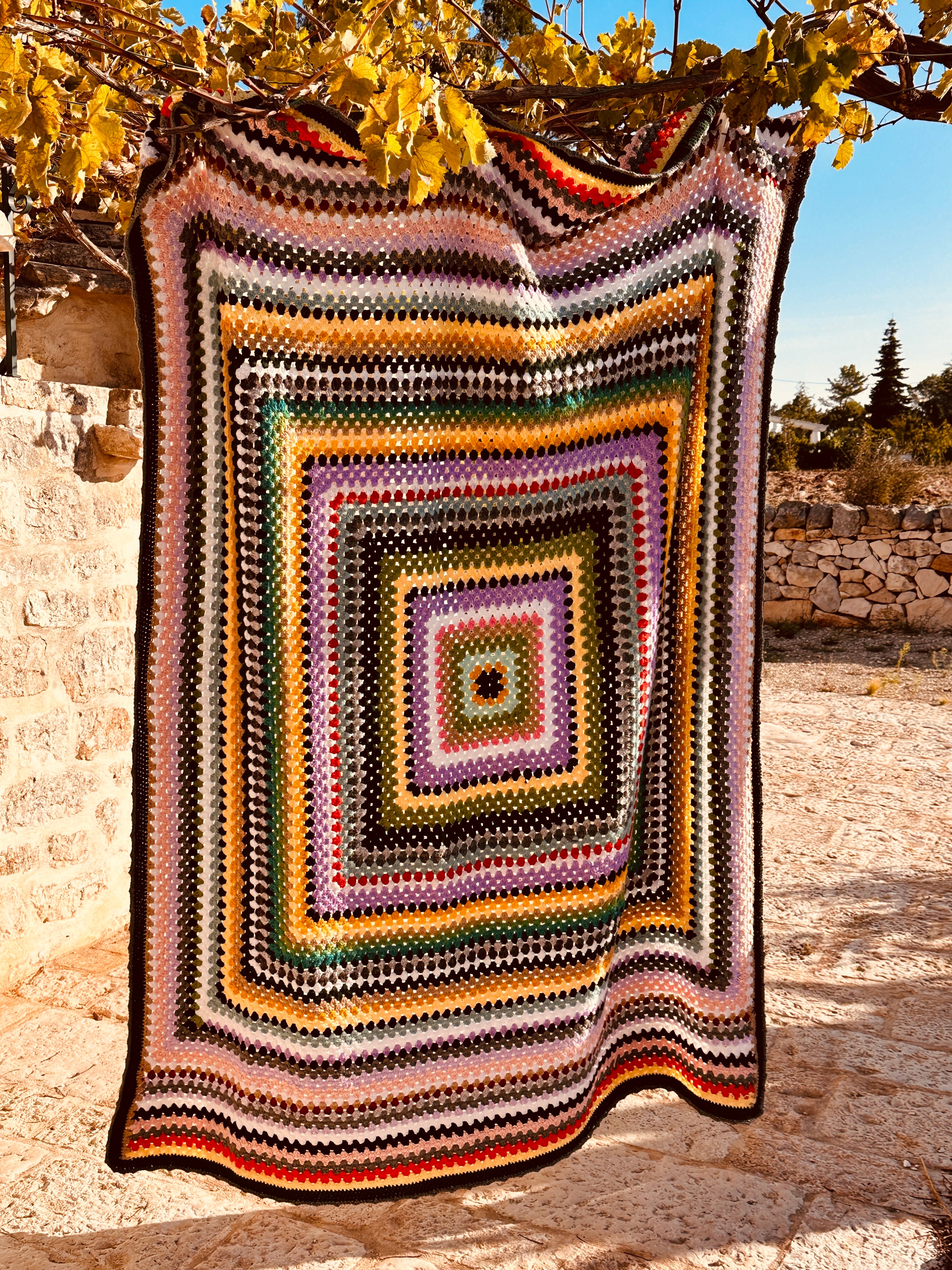 Crochet Blanket "Mrs.Riviera feels warm & cozy"