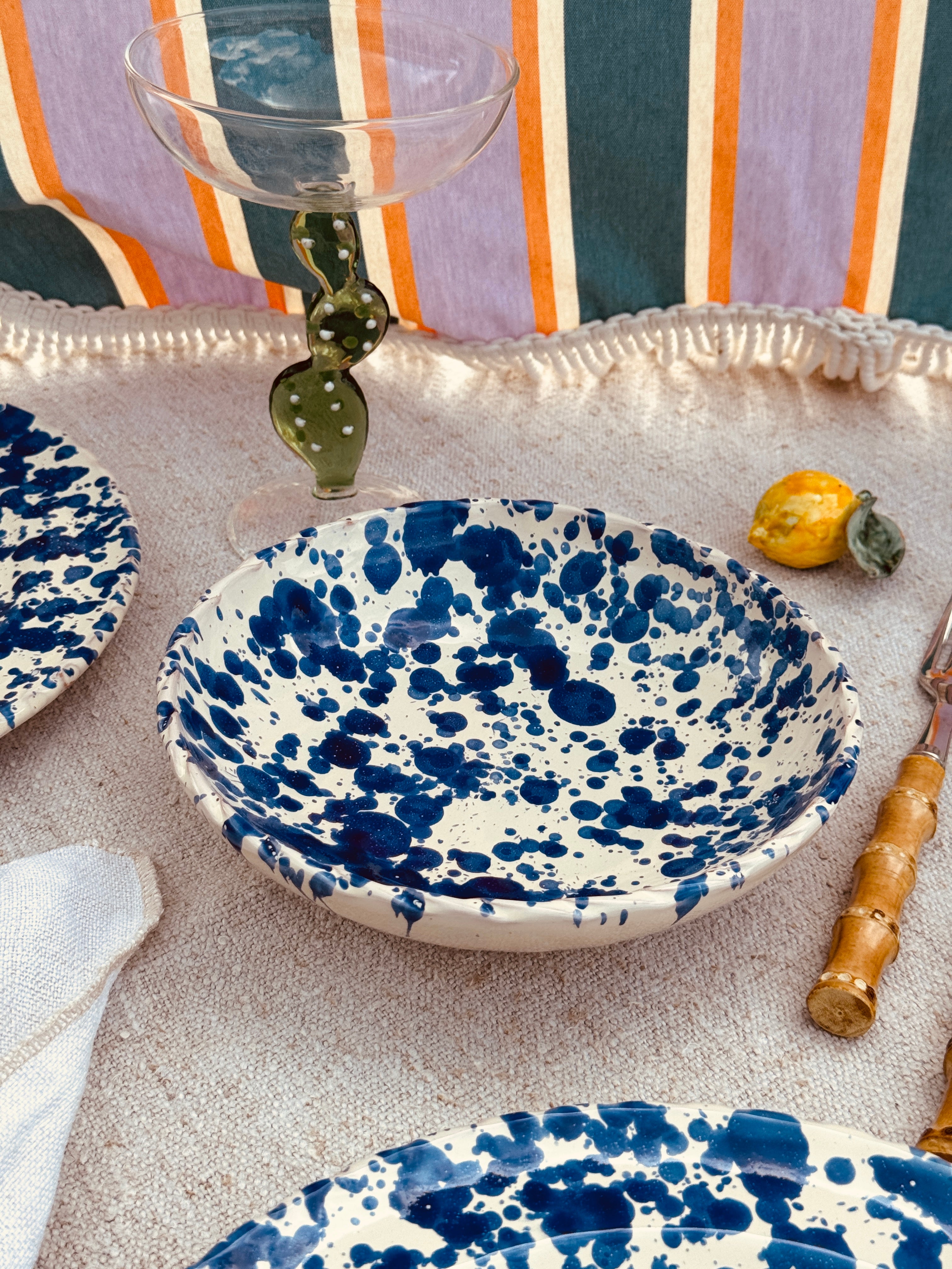 ! Neue Form ! Schizzato Schale "Blu"