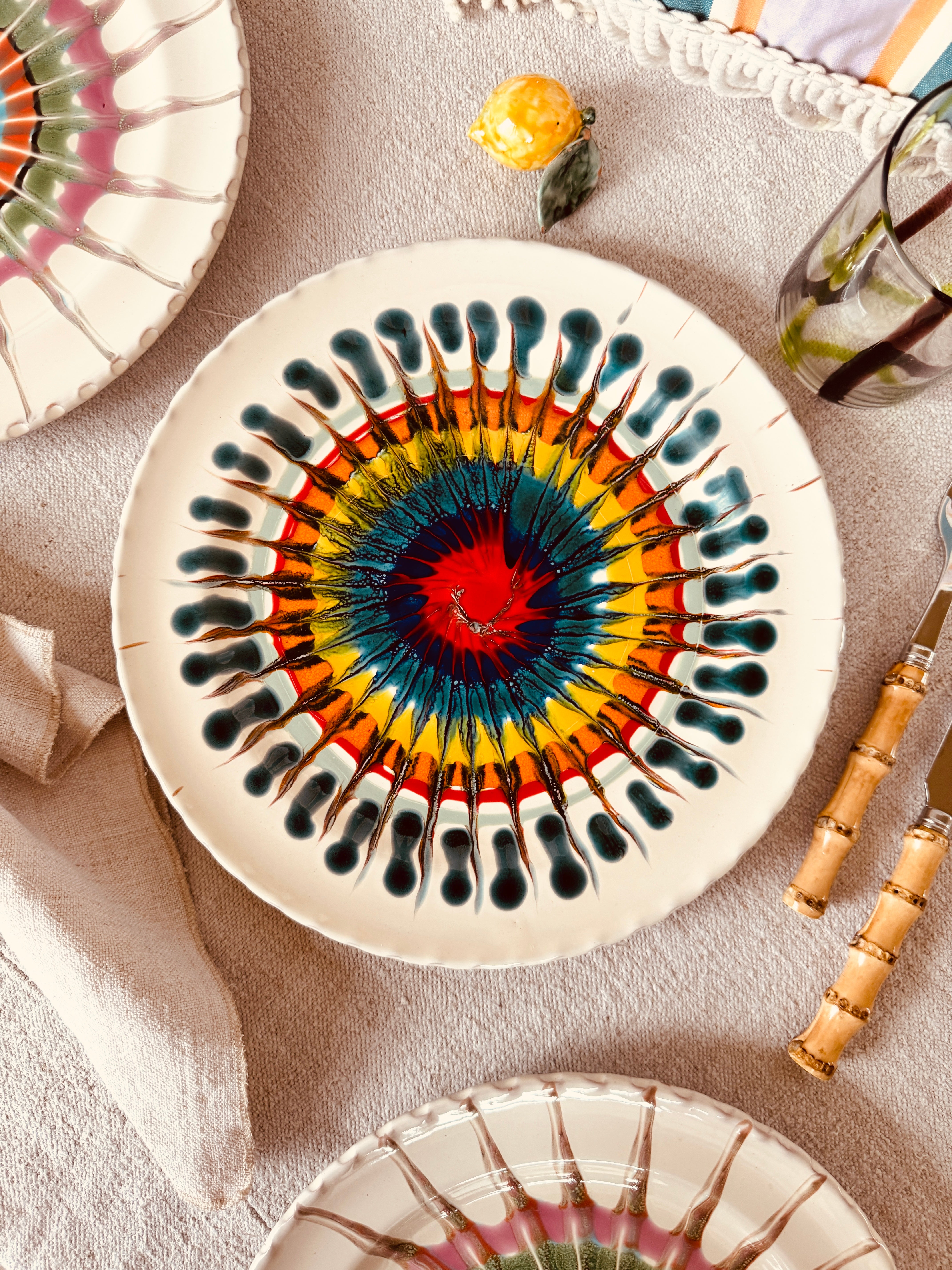 Psychodelic Speiseteller - 27cm "Unique Art Pieces by Studio Riviera"