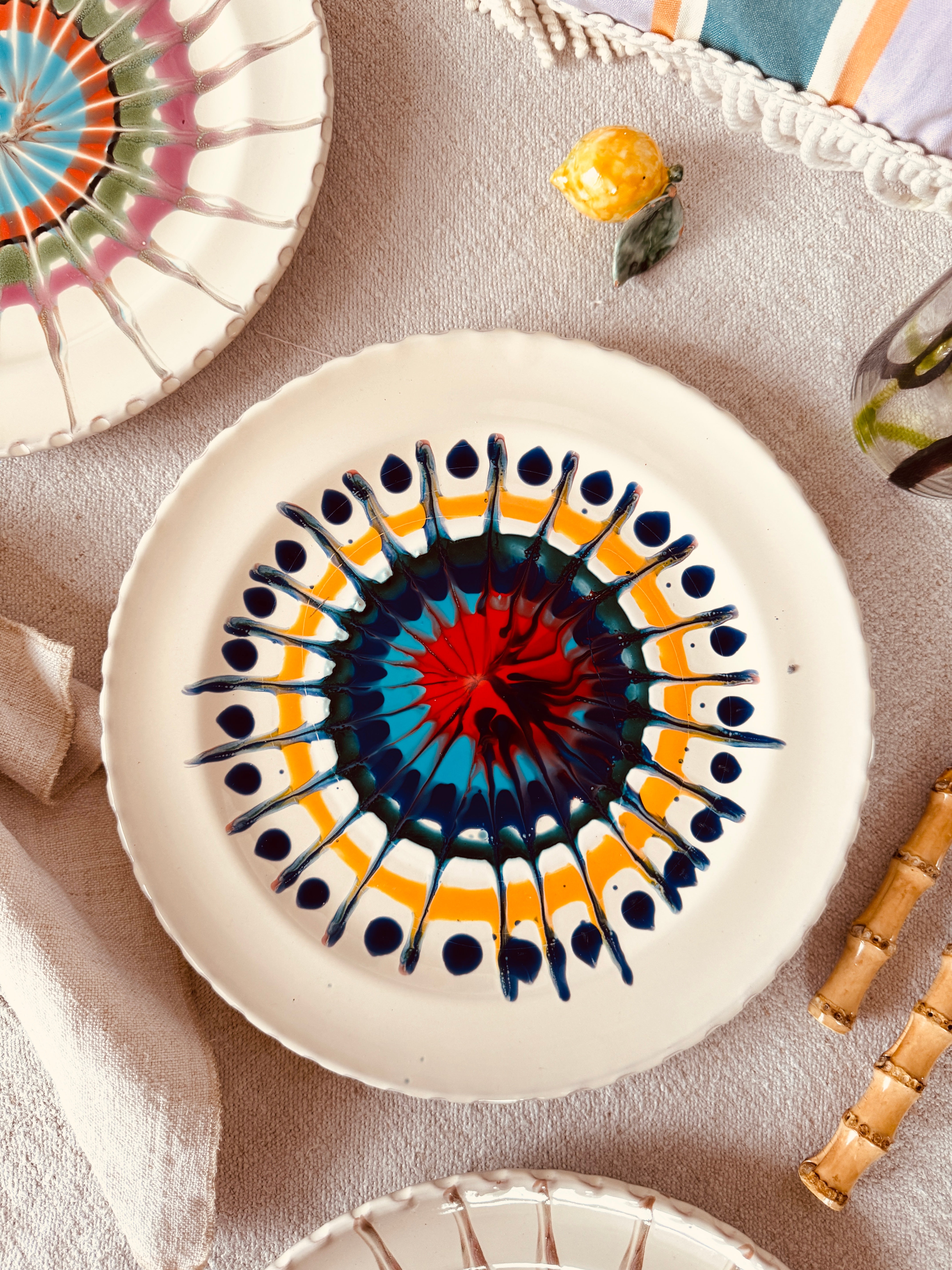 Psychodelic Speiseteller - 27cm "Unique Art Pieces by Studio Riviera"