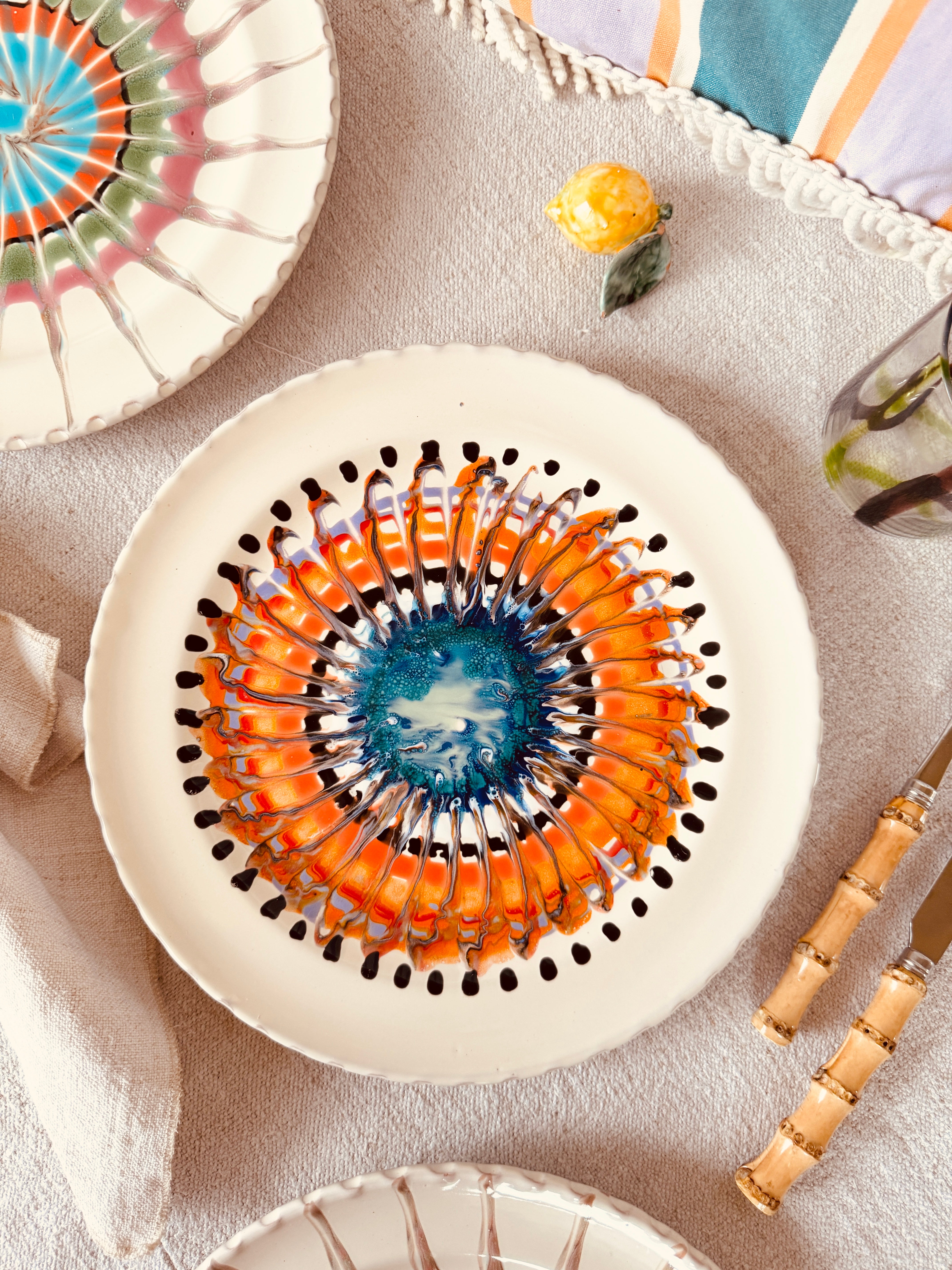 Psychodelic Speiseteller - 27cm "Unique Art Pieces by Studio Riviera"