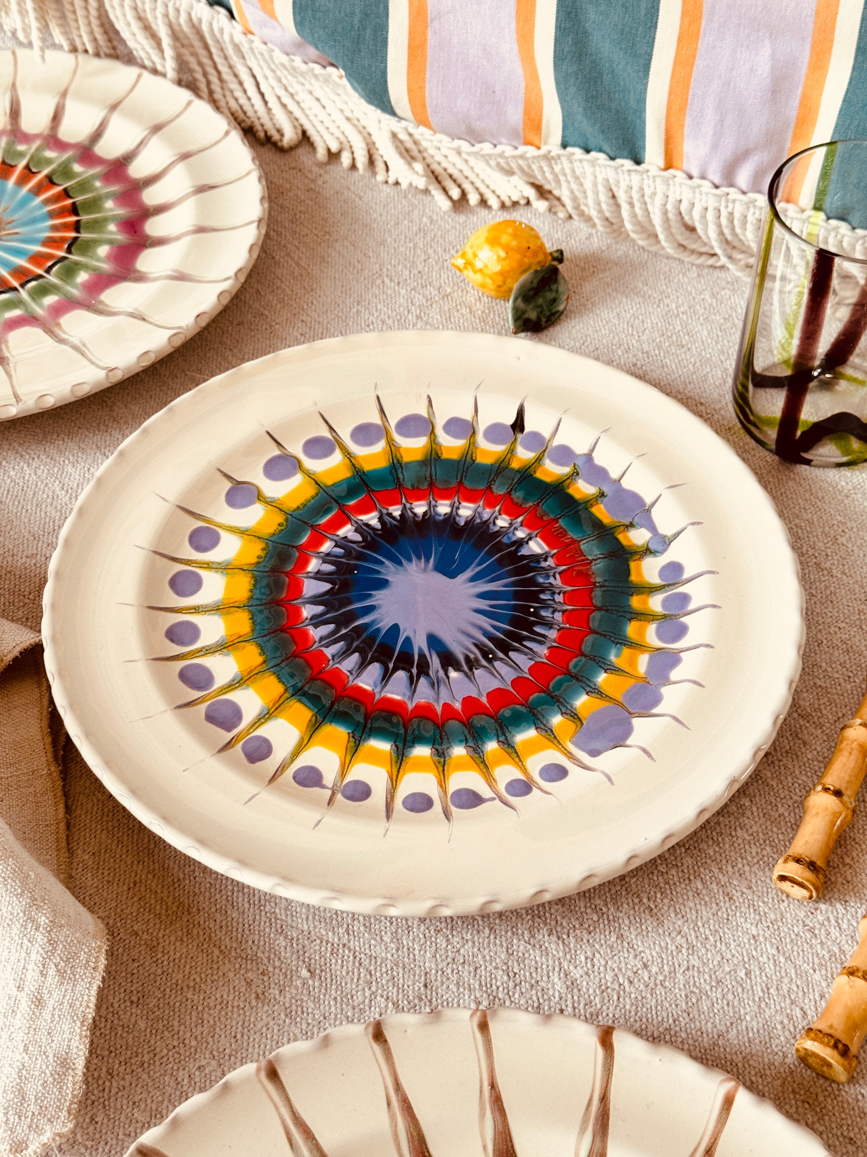 Psychodelic Speiseteller - 27cm "Unique Art Pieces by Studio Riviera"