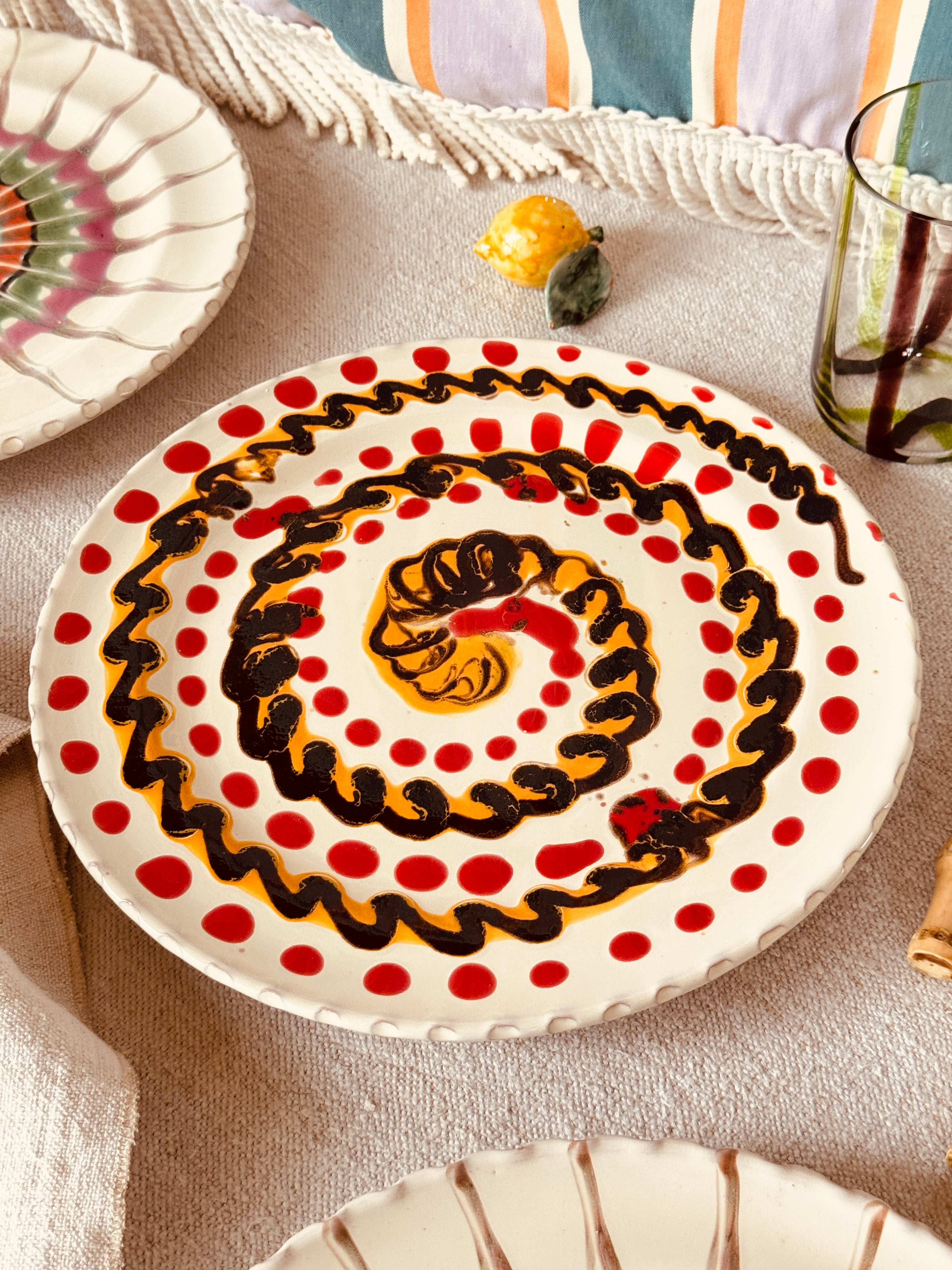 Psychodelic Speiseteller - 27cm "Unique Art Pieces by Studio Riviera"