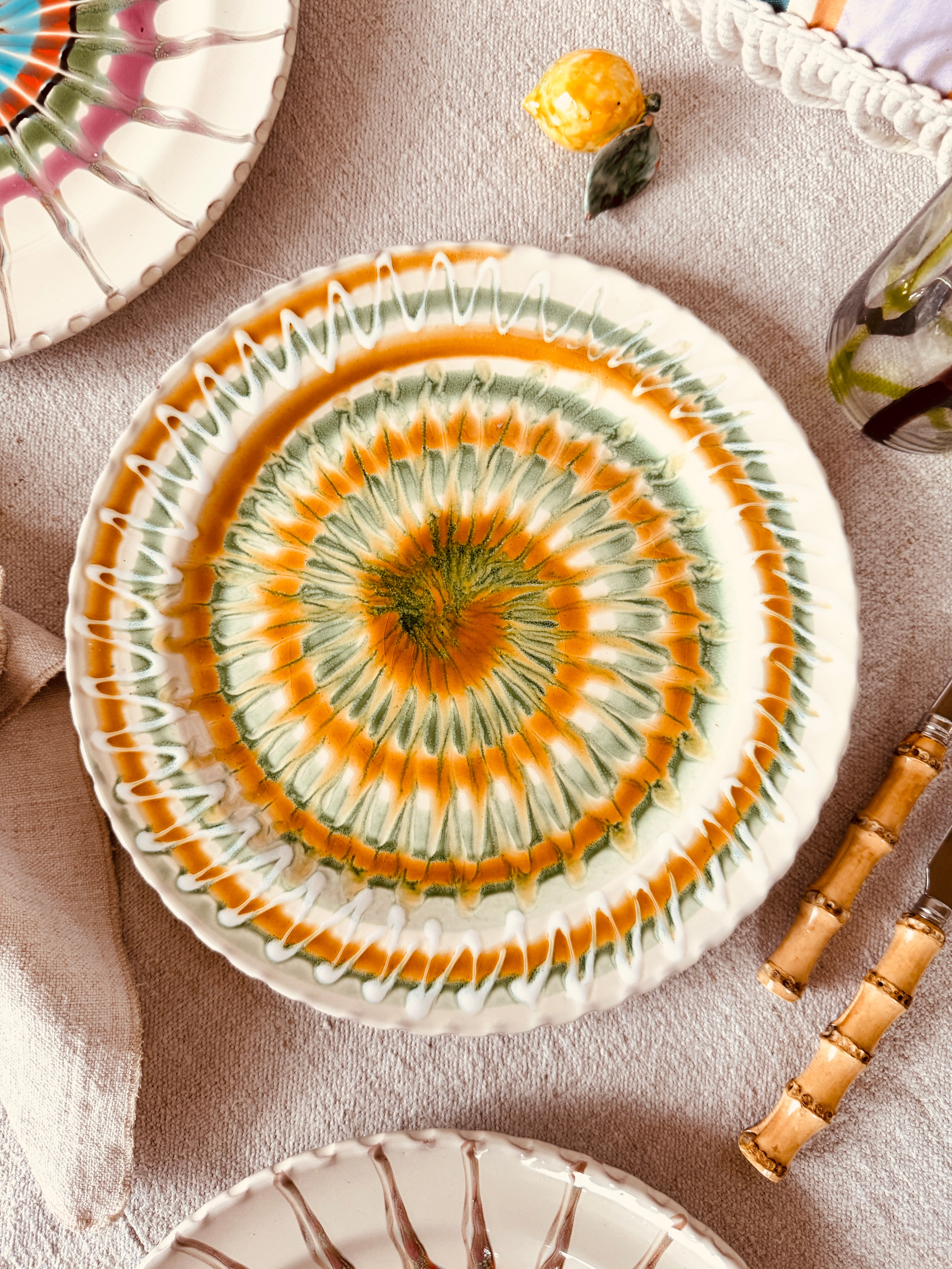 Psychodelic Speiseteller - 27cm "Unique Art Pieces by Studio Riviera"