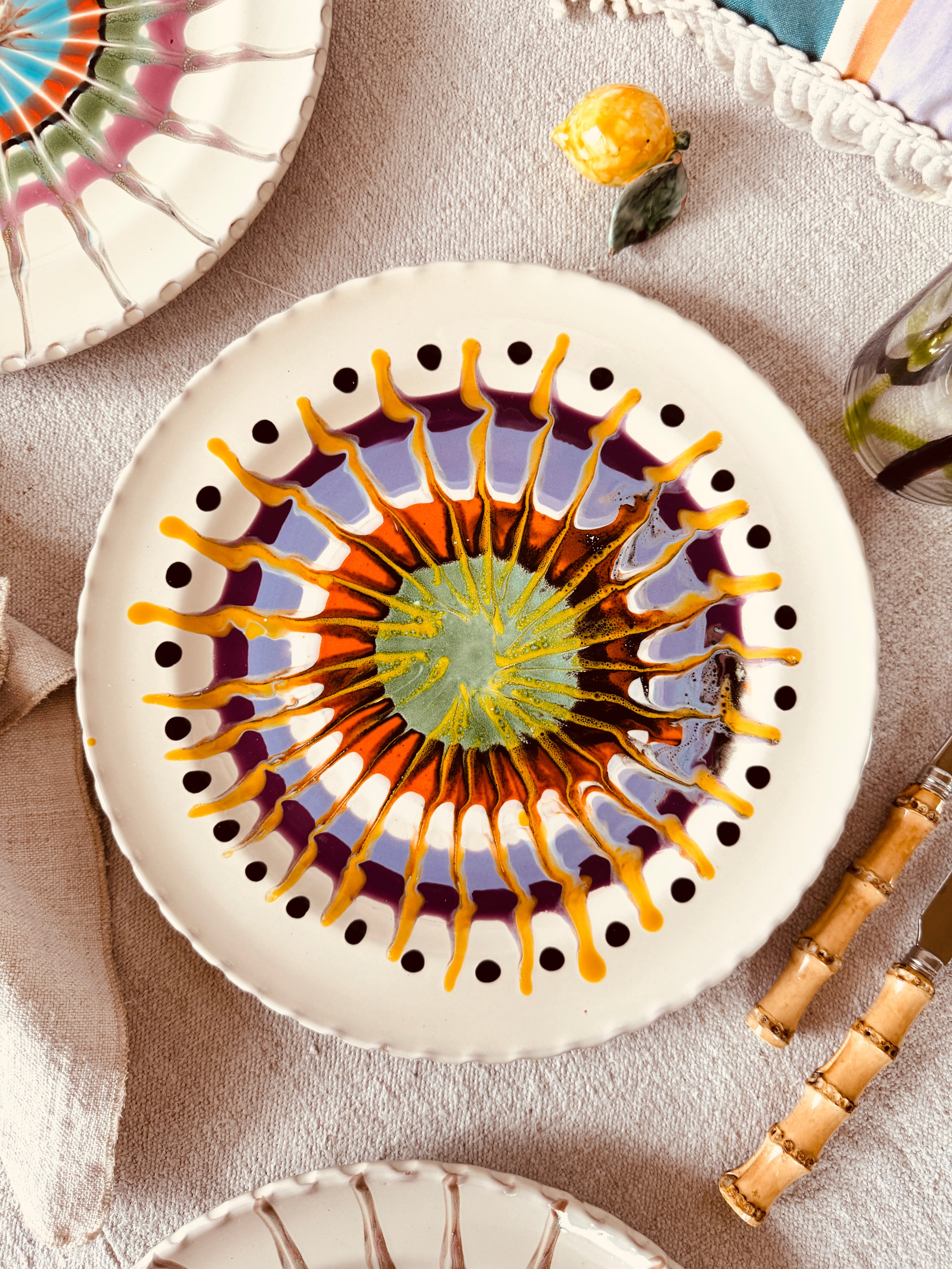 Psychodelic Speiseteller - 27cm "Unique Art Pieces by Studio Riviera"