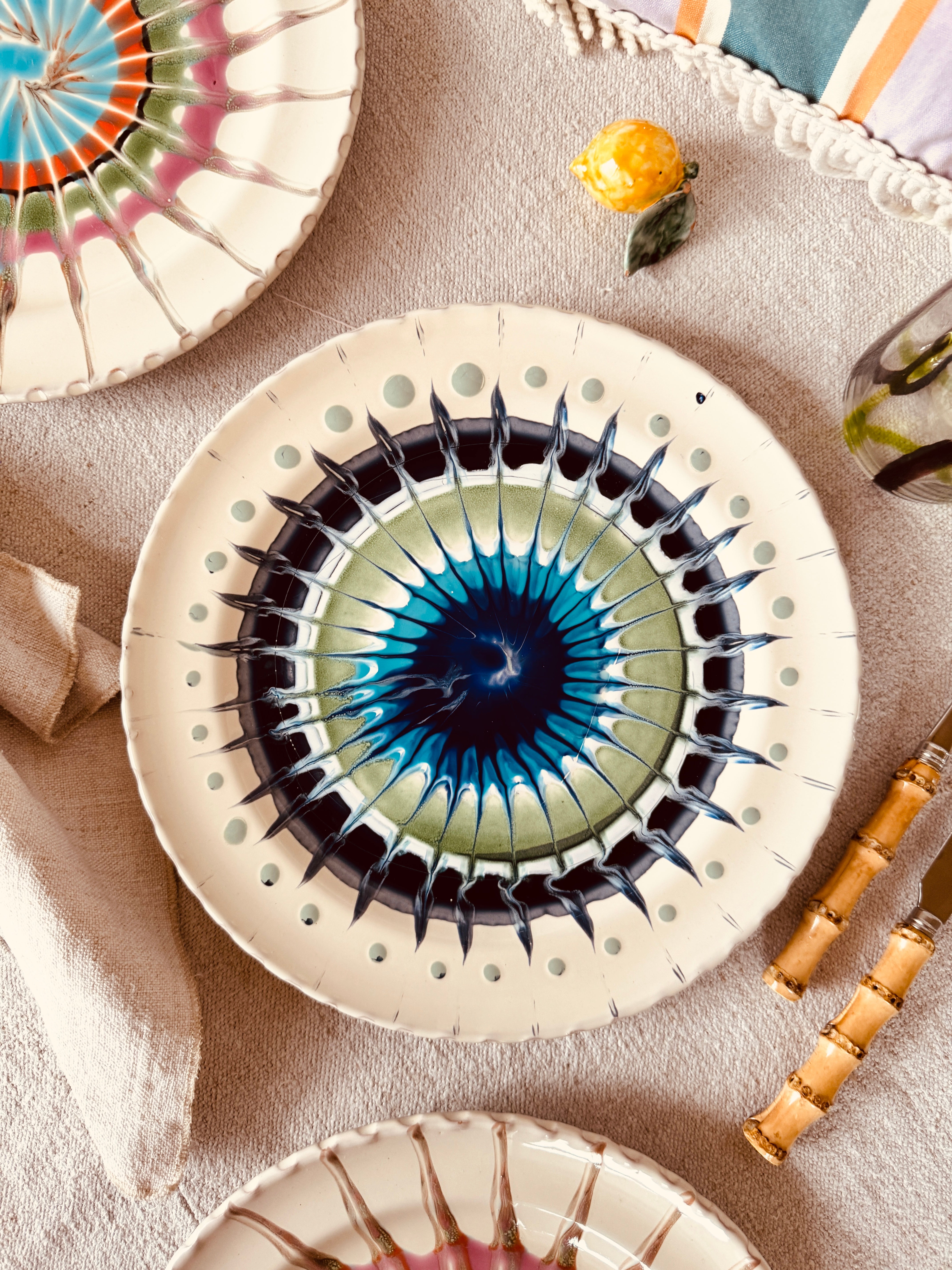 Psychodelic Speiseteller - 27cm "Unique Art Pieces by Studio Riviera"