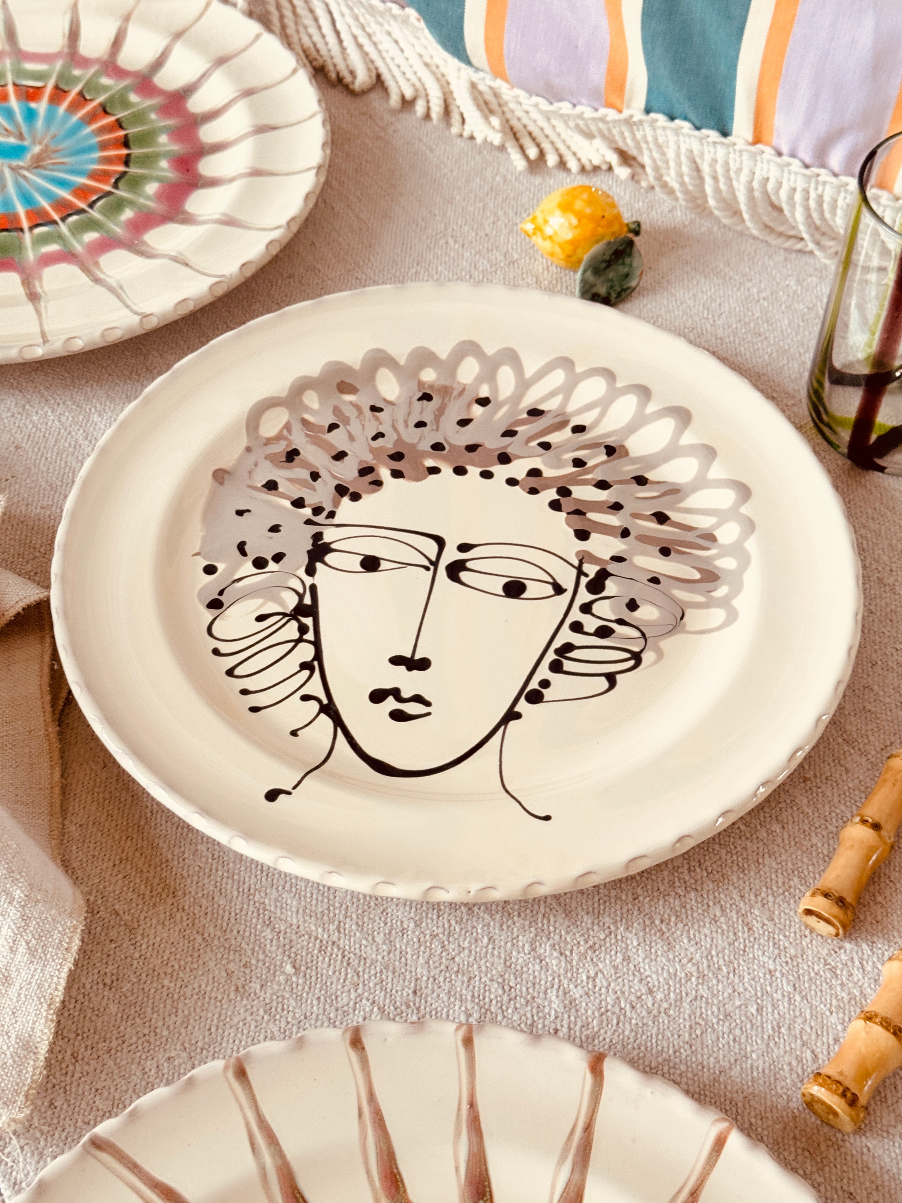 Psychodelic Speiseteller - 27cm "Unique Art Faces by Studio Riviera"