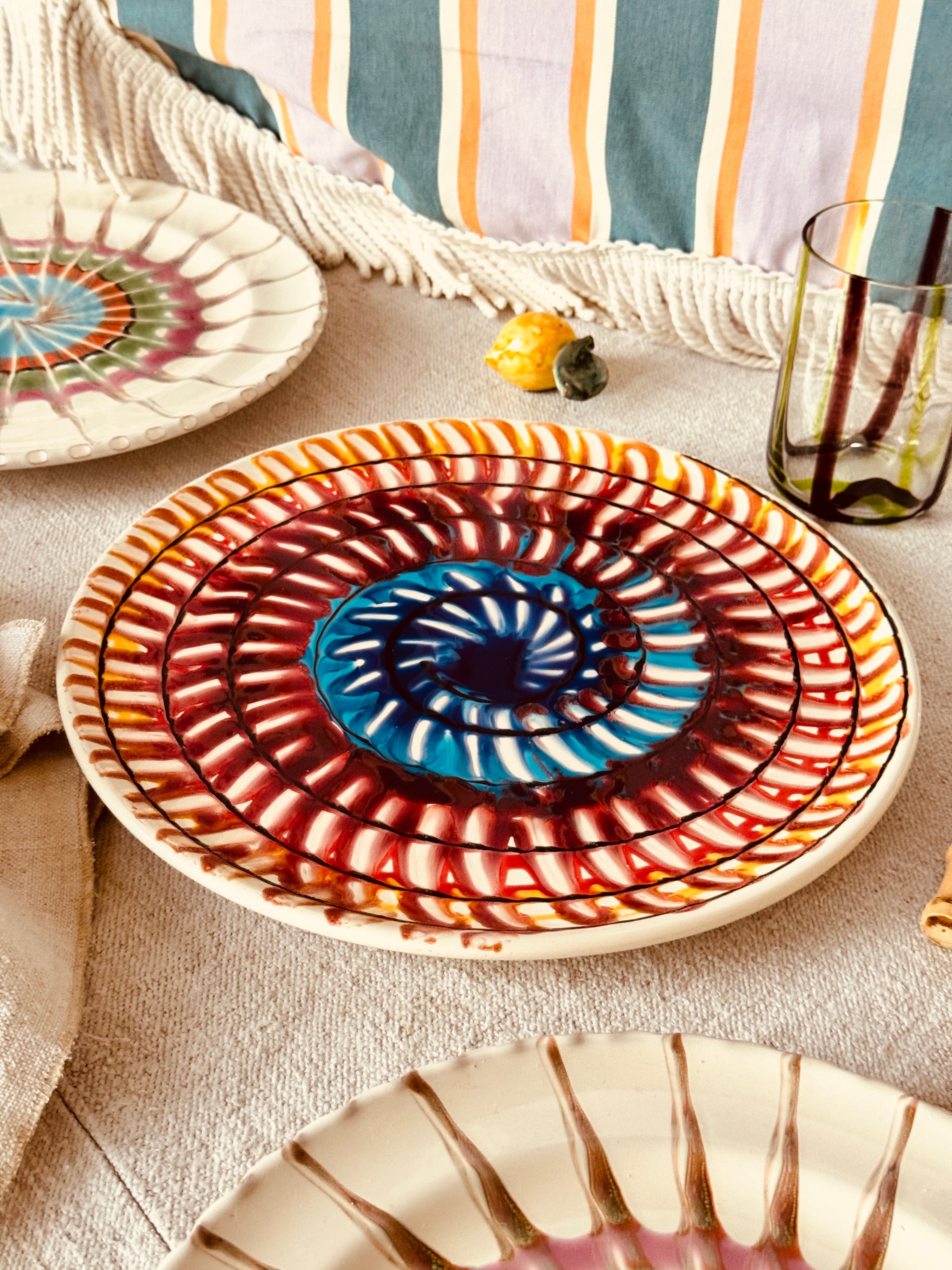 großer Teller 30cm "Unique Art Piece"