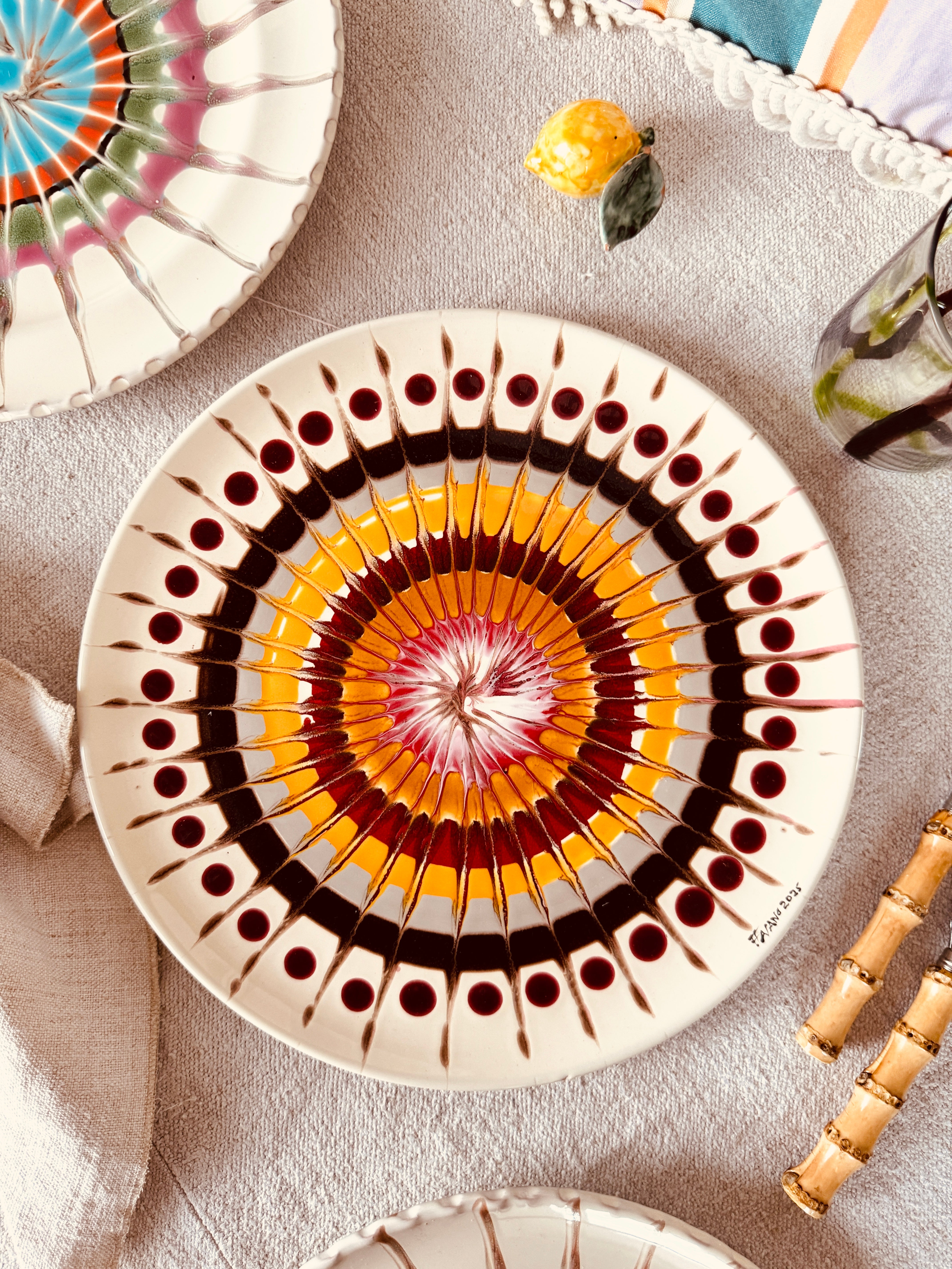 großer Teller 30cm "Unique Art Piece"