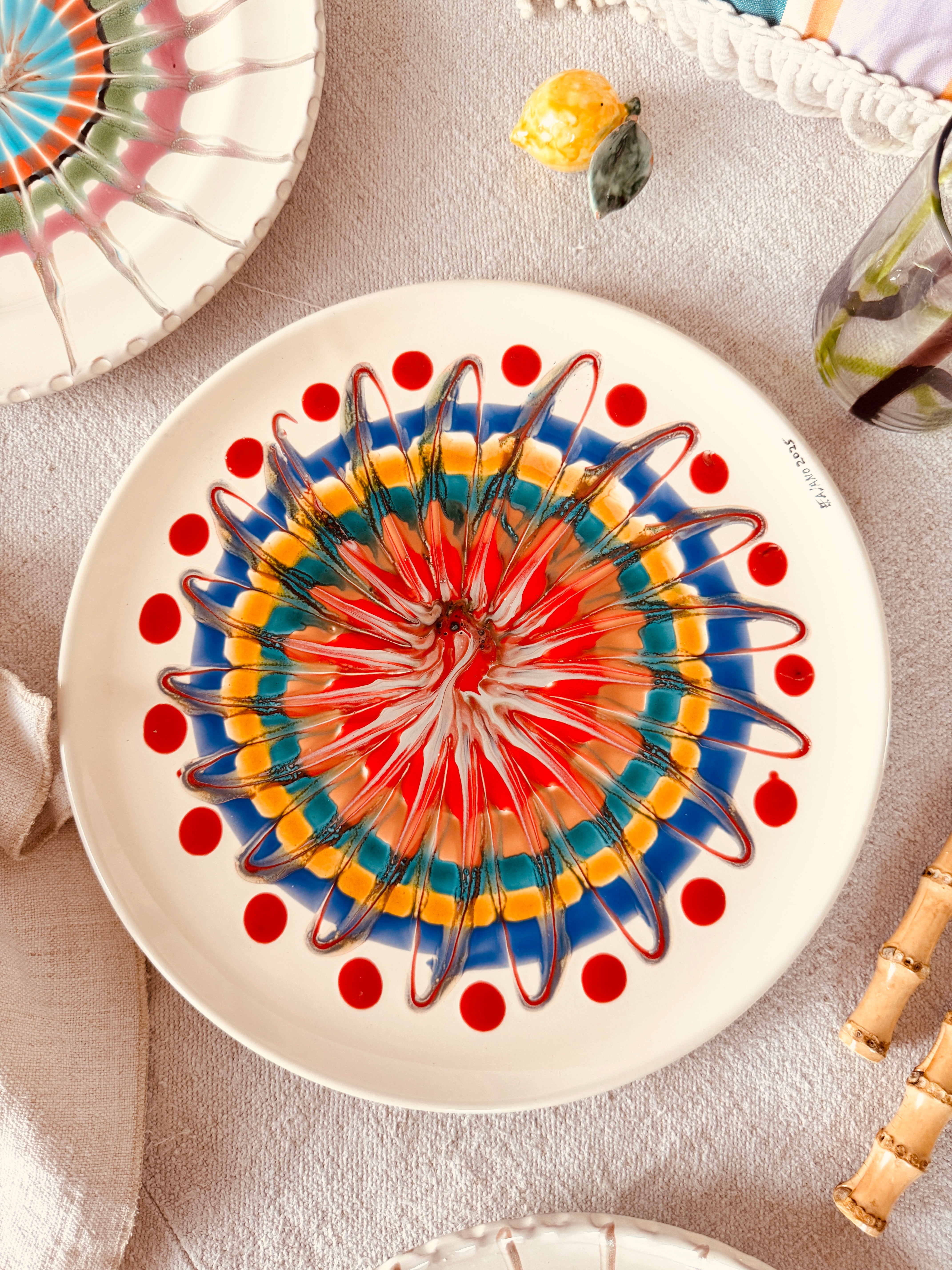 großer Teller 30cm "Unique Art Piece"