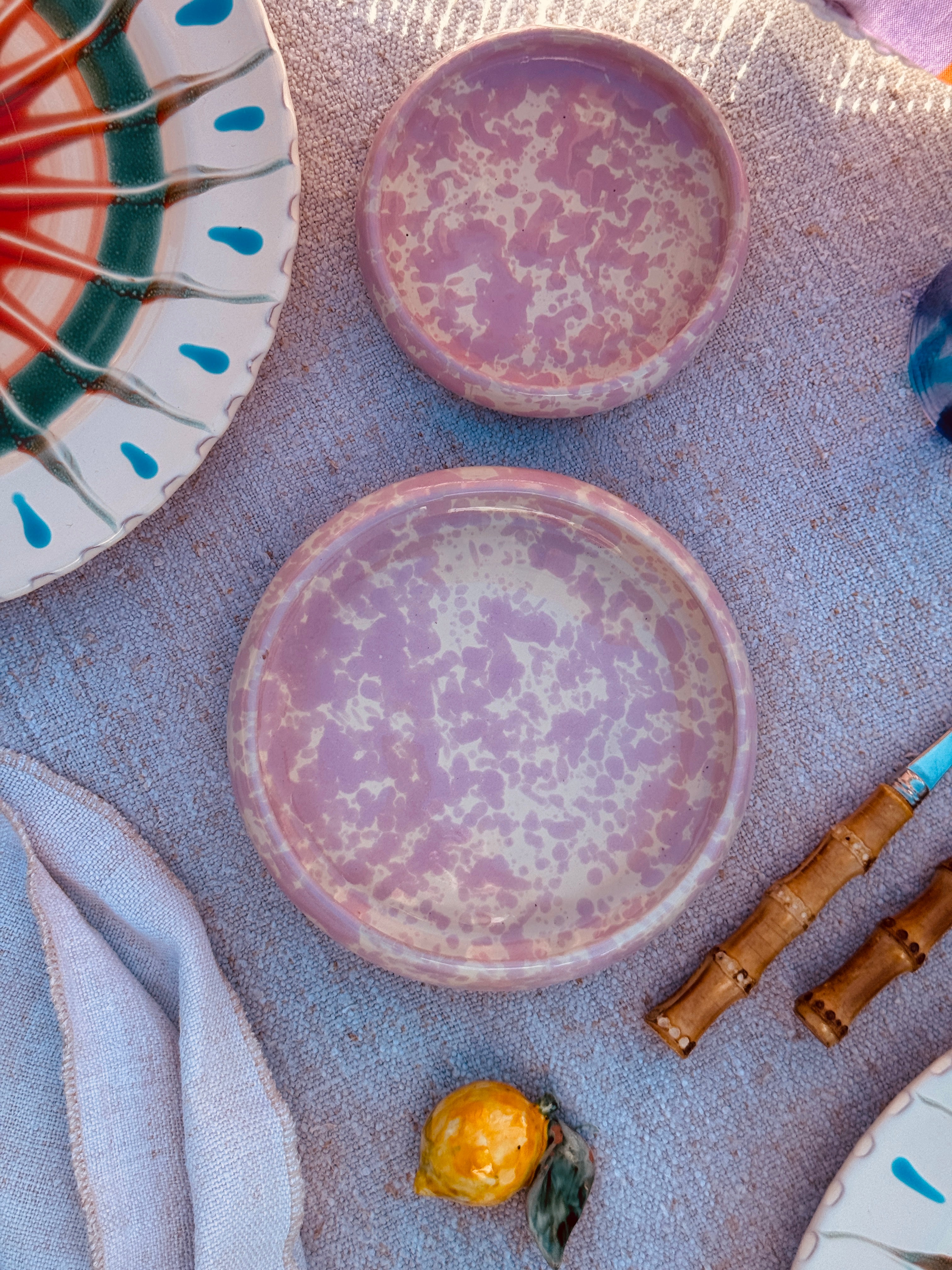 small & medium Frisbee Plate Schizzato "Rosato" Set of 2