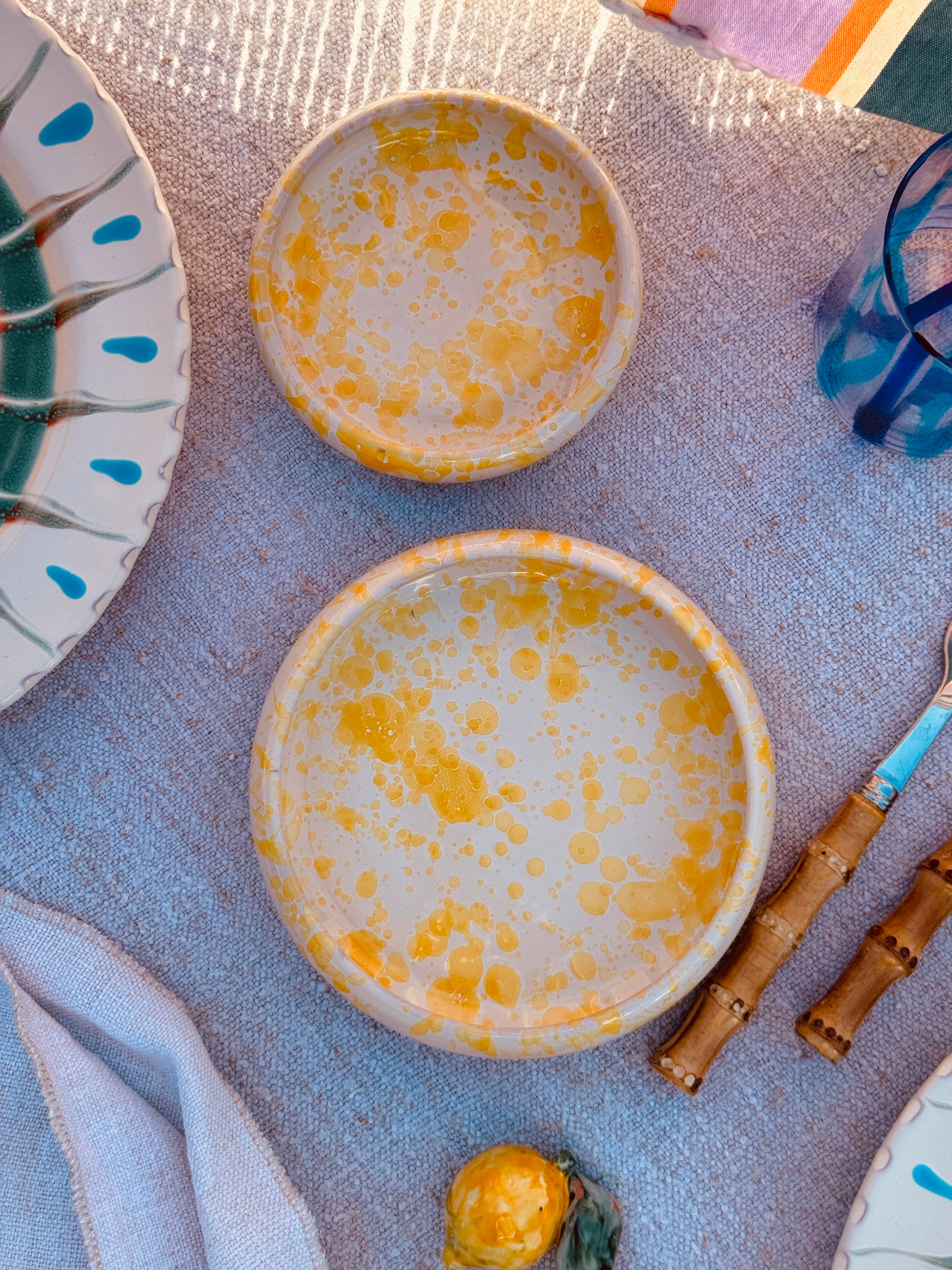 small & medium Frisbee Plate Schizzato "Limone" Set of 2
