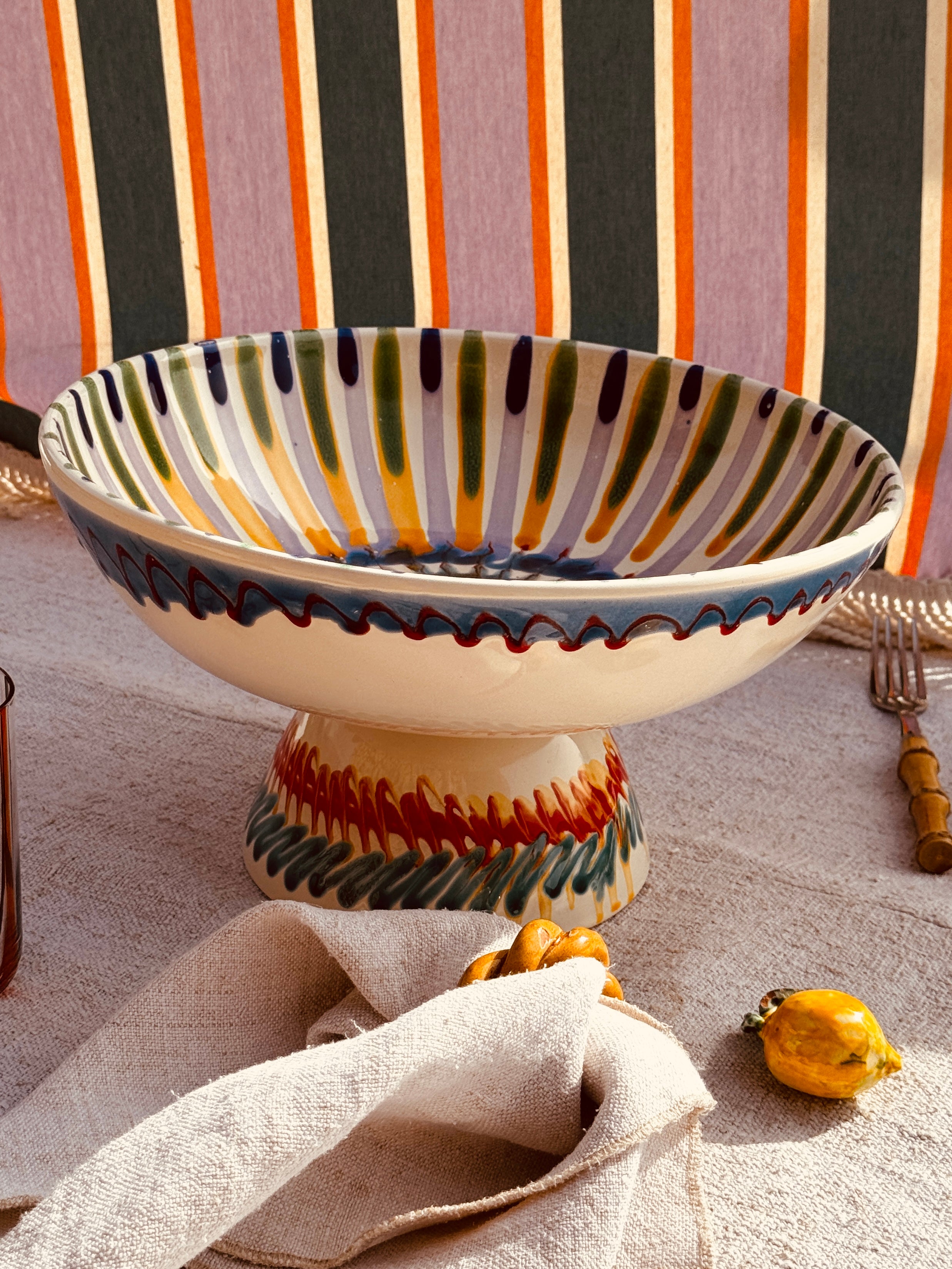 Handgefertigte Keramik Schale mit Fuß 30 cm | Italienisches Unikat