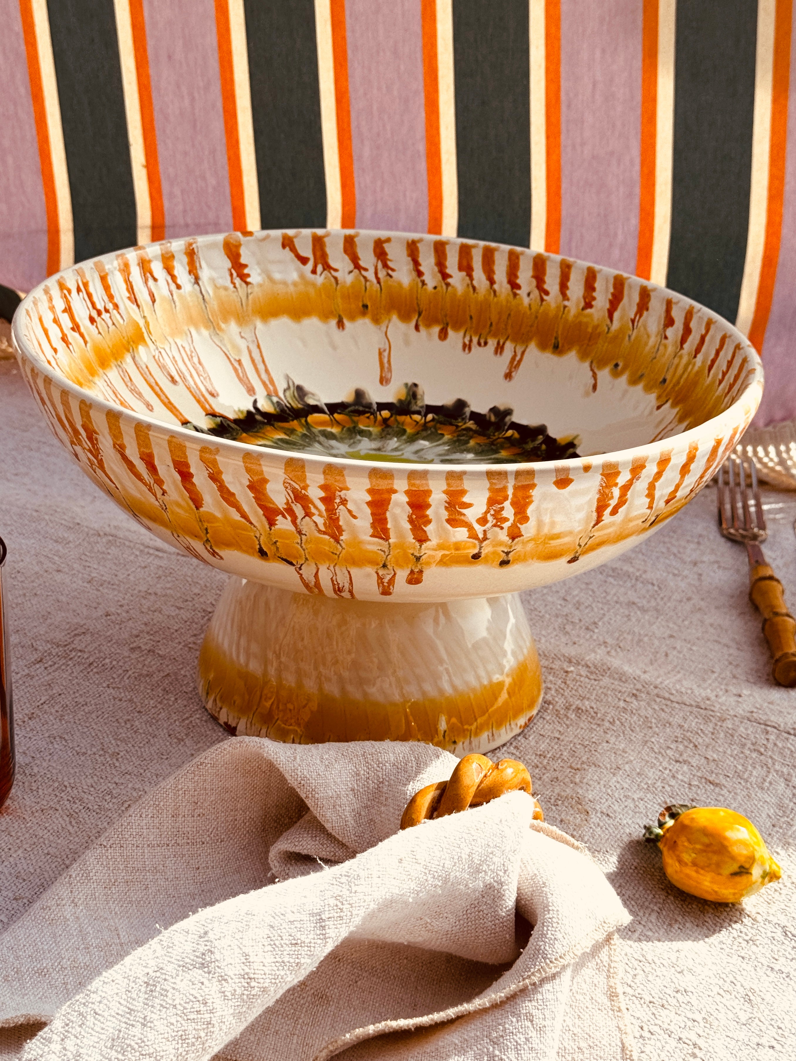 Handgefertigte Keramik Schale mit Fuß 30 cm | Italienisches Unikat