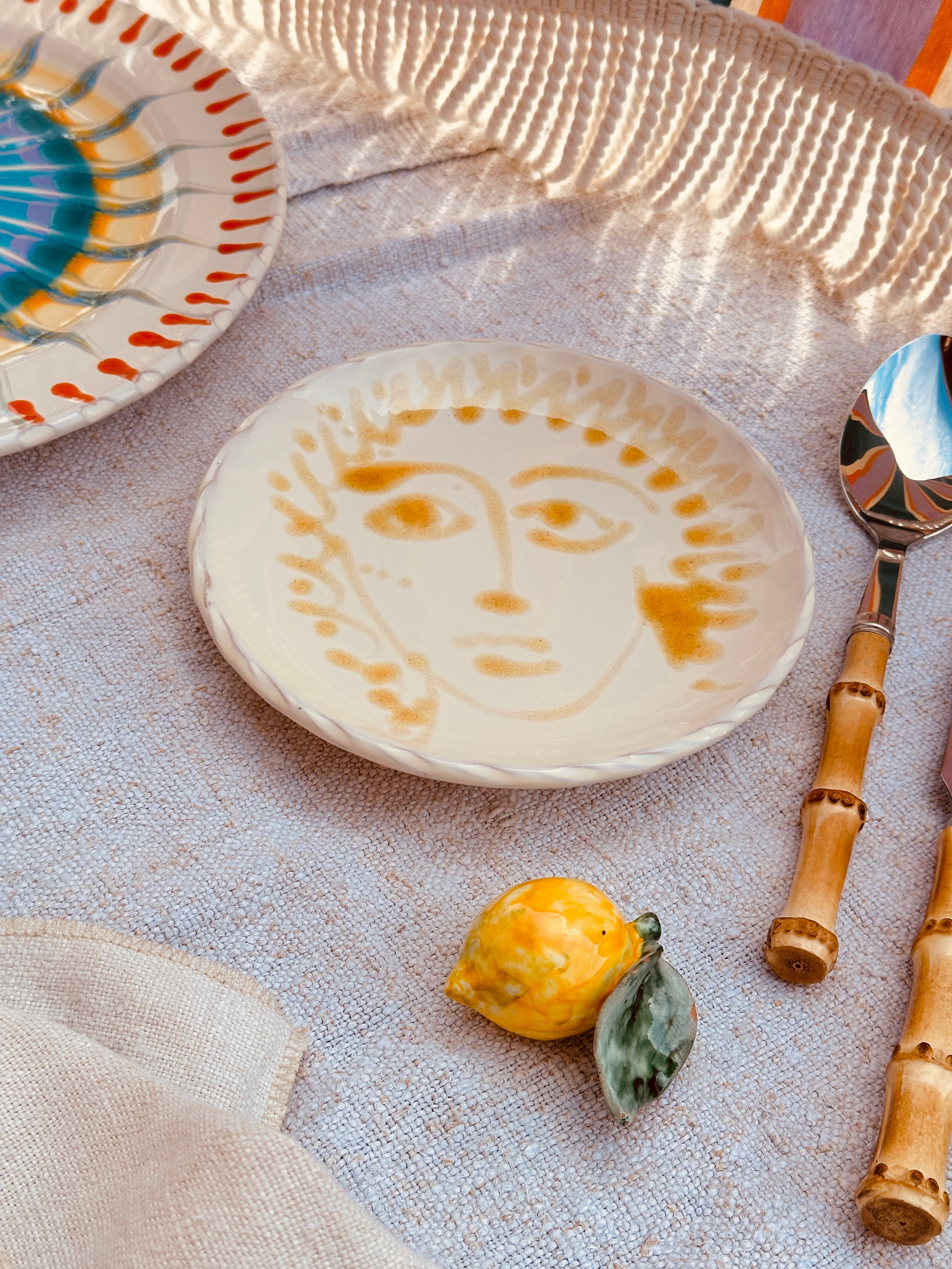 Viso Fruit Plate 16cm "my friend Pablo" UNIQUE PIECE  - THERE IS ONLY ONE OF THIS !