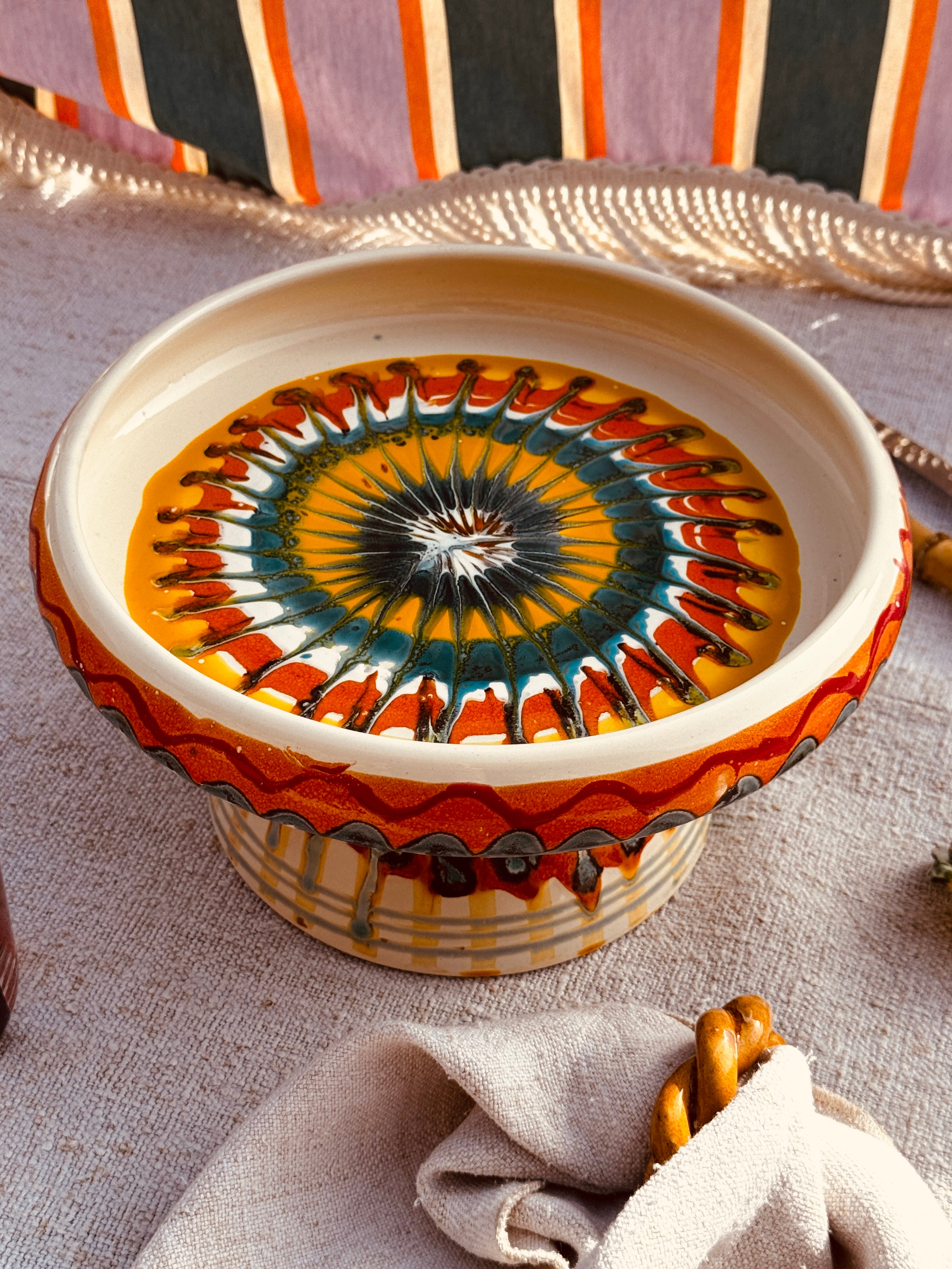 Riviera Präsentierteller mit Fuß 25 cm | Handgemachte Keramik aus Italien