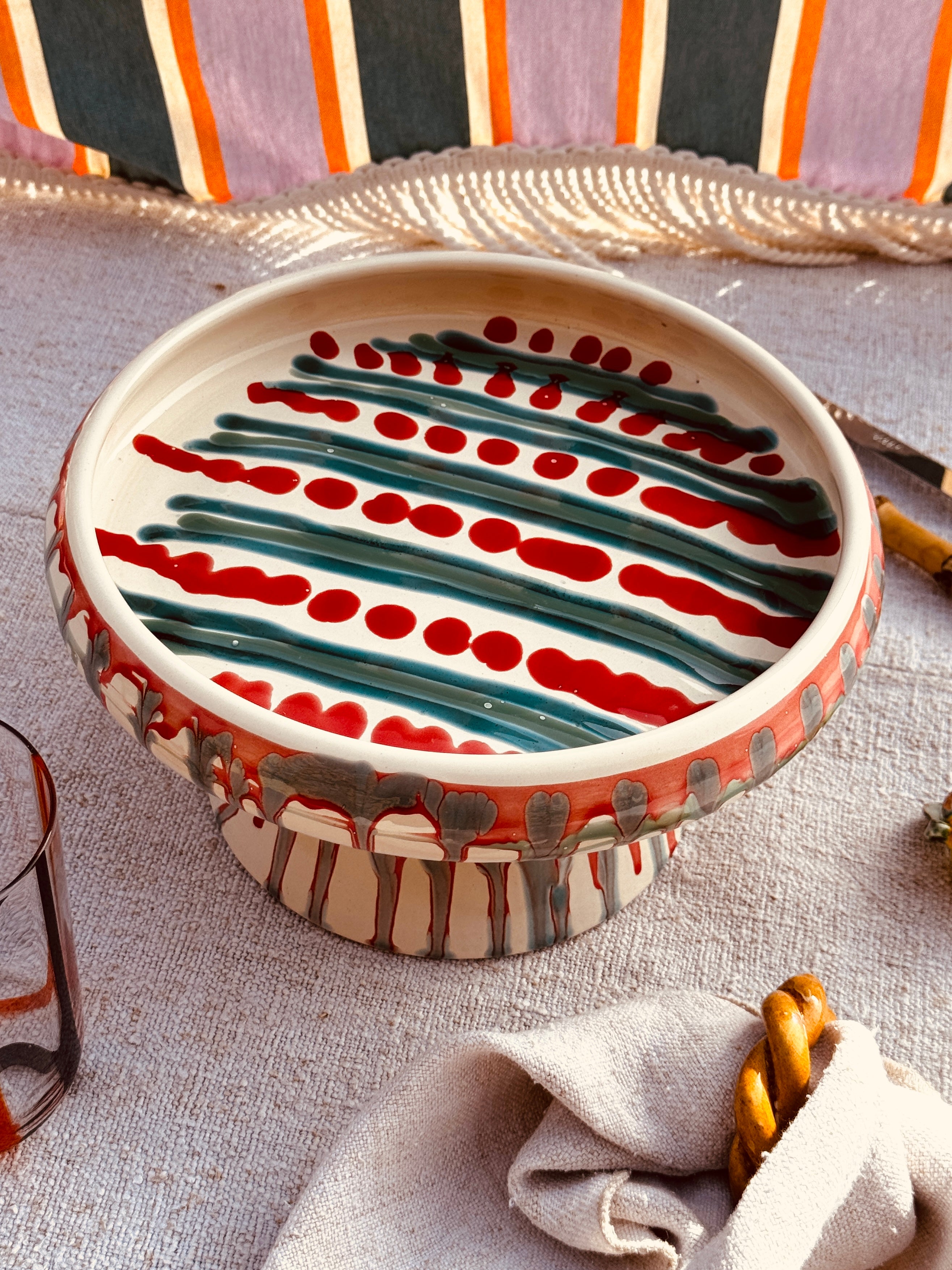 Riviera Präsentierteller mit Fuß 25 cm | Handgemachte Keramik aus Italien