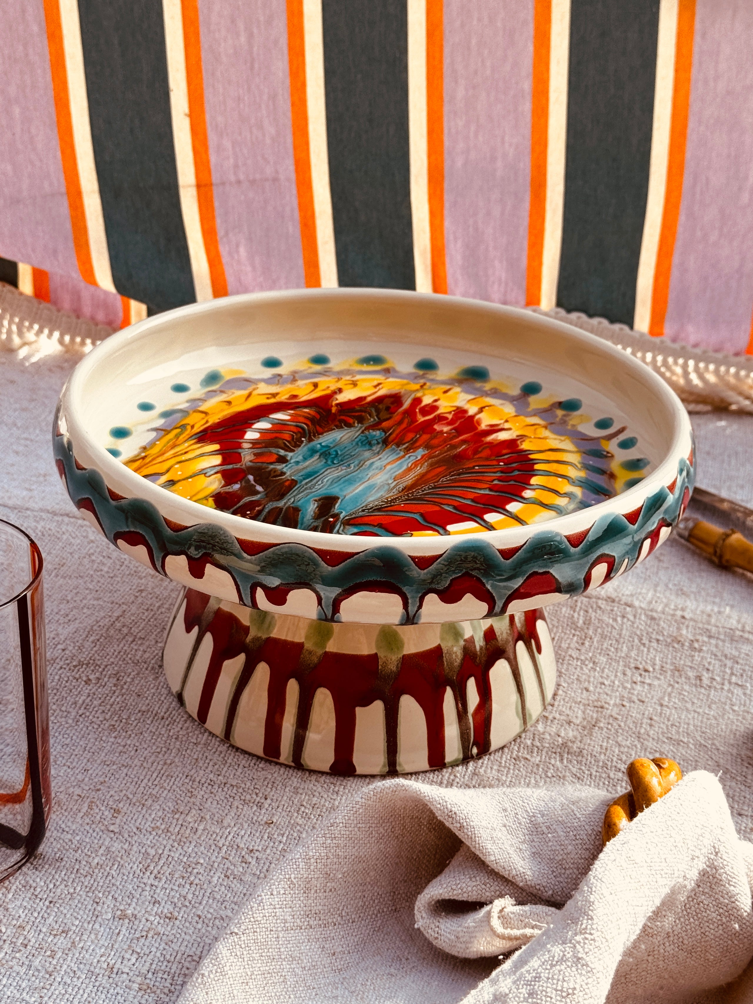 Riviera Präsentierteller mit Fuß 25 cm | Handgemachte Keramik aus Italien