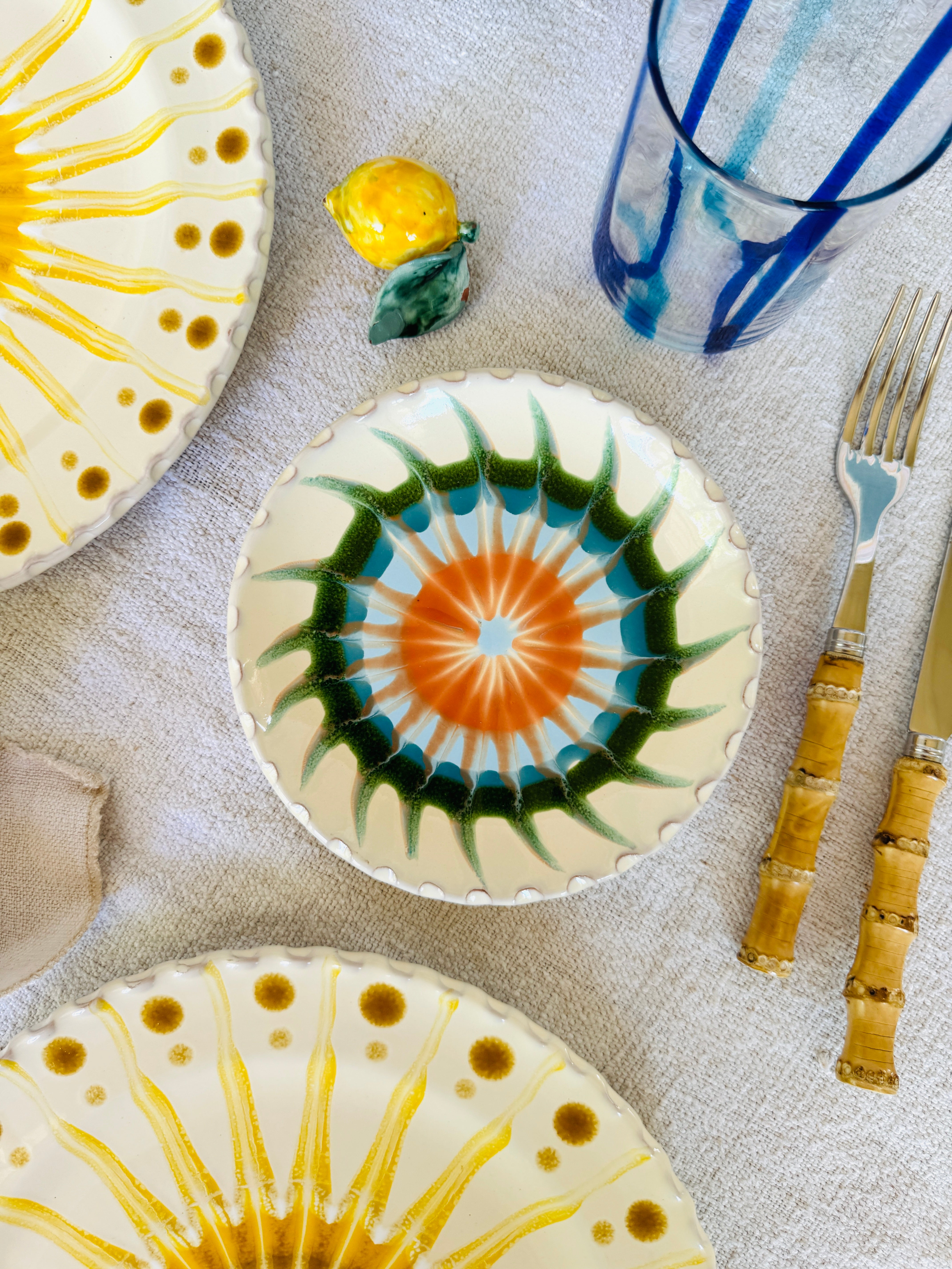Handgefertigter kleiner Teller 16 cm | Dessert- & Brotteller 