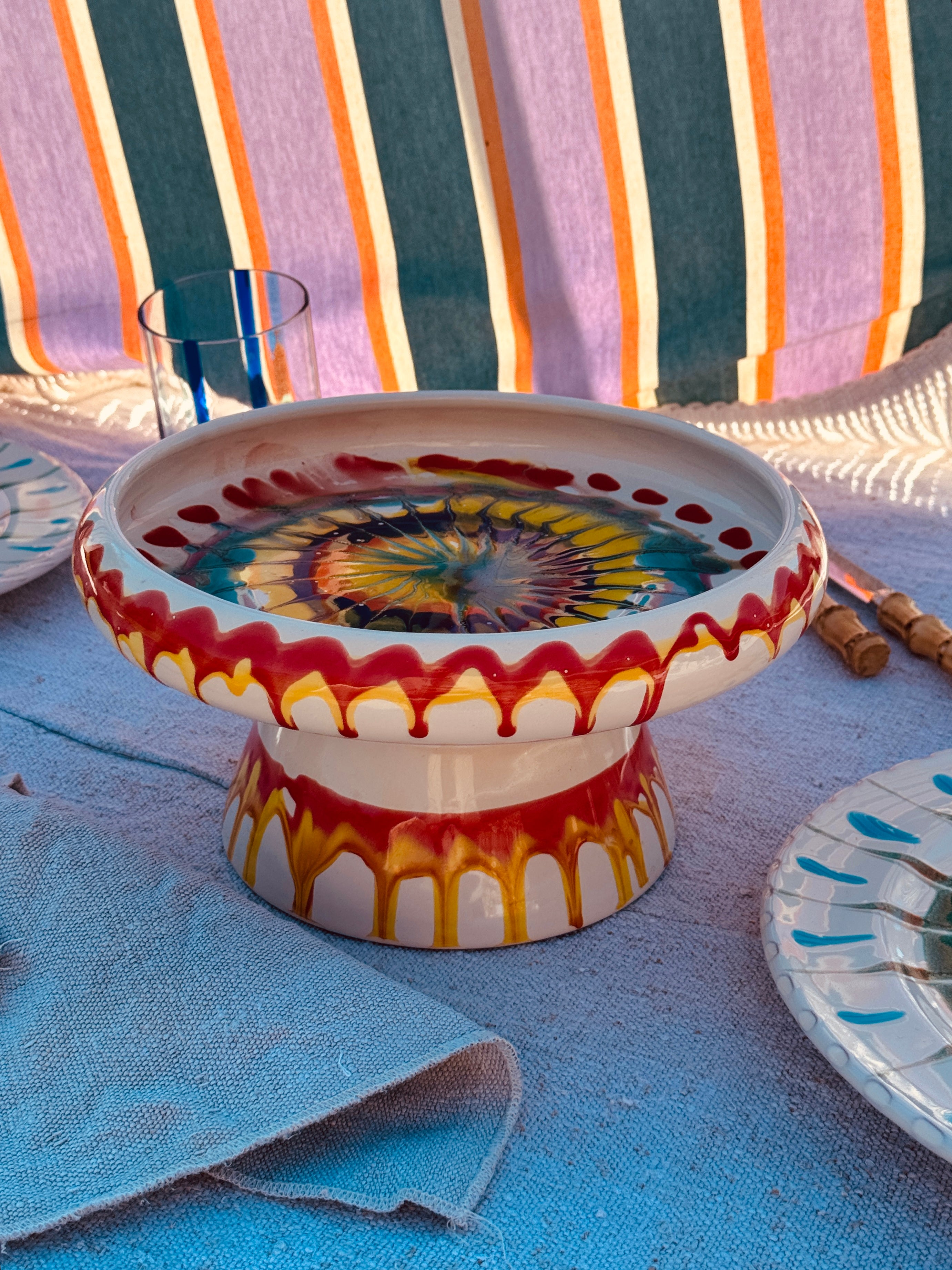 UNIQUE PIECE Psychodelic Frisbee High Plate - 25cm ONLY 1 X AVAILABLE